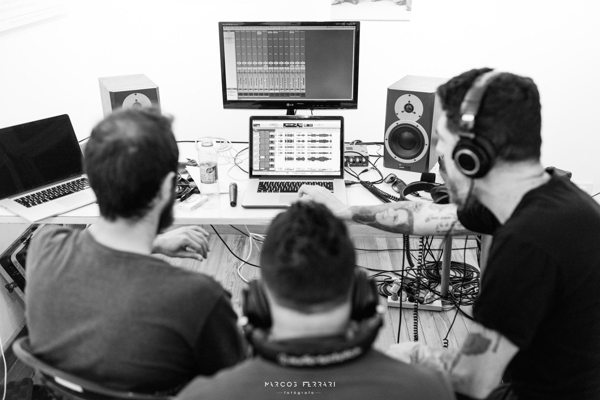 PABLO CORDERO | Solo (show). Marcos Ferrari Fotógrafo