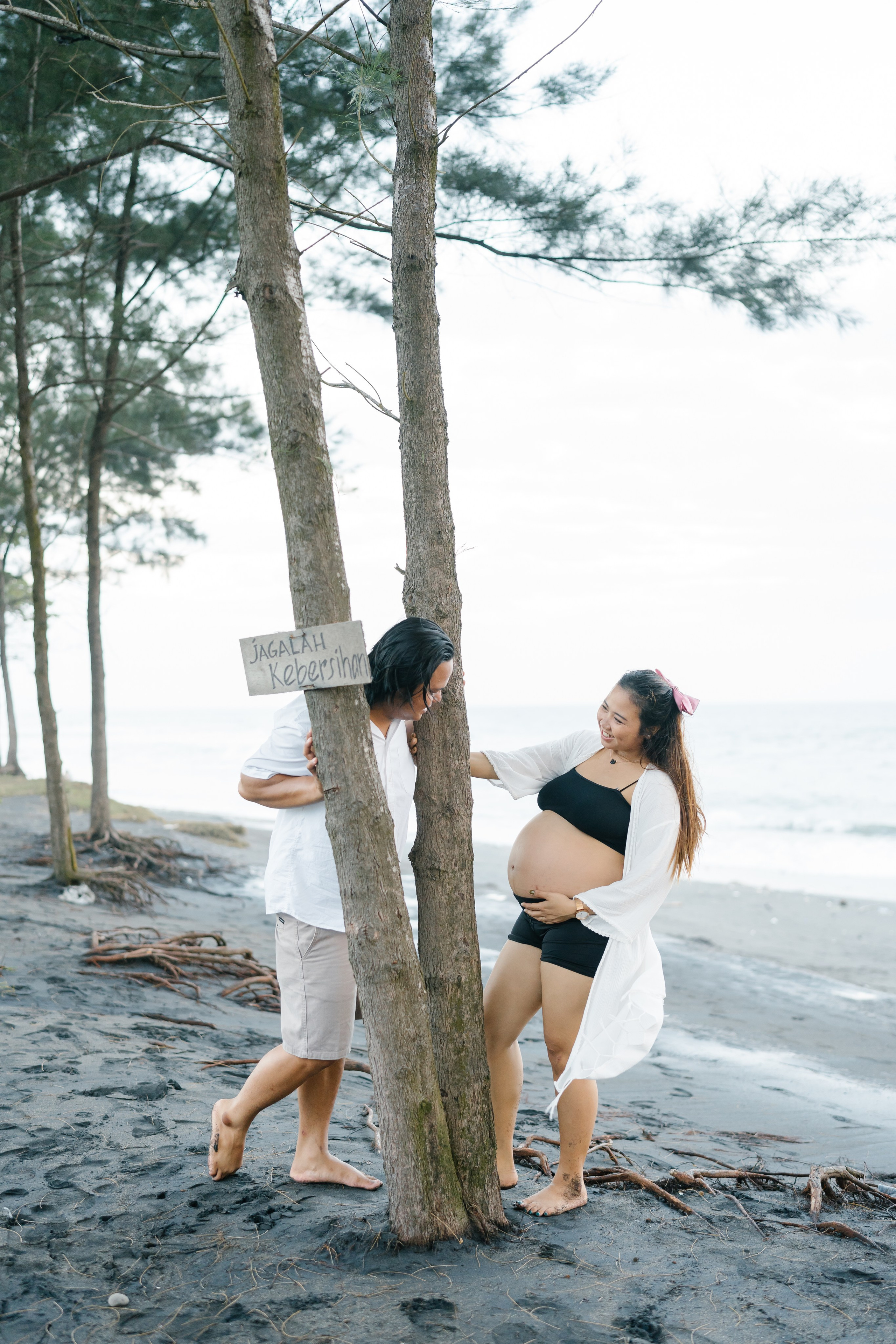 Maternity Photoshoot in Bali. Female Photographer in Bali