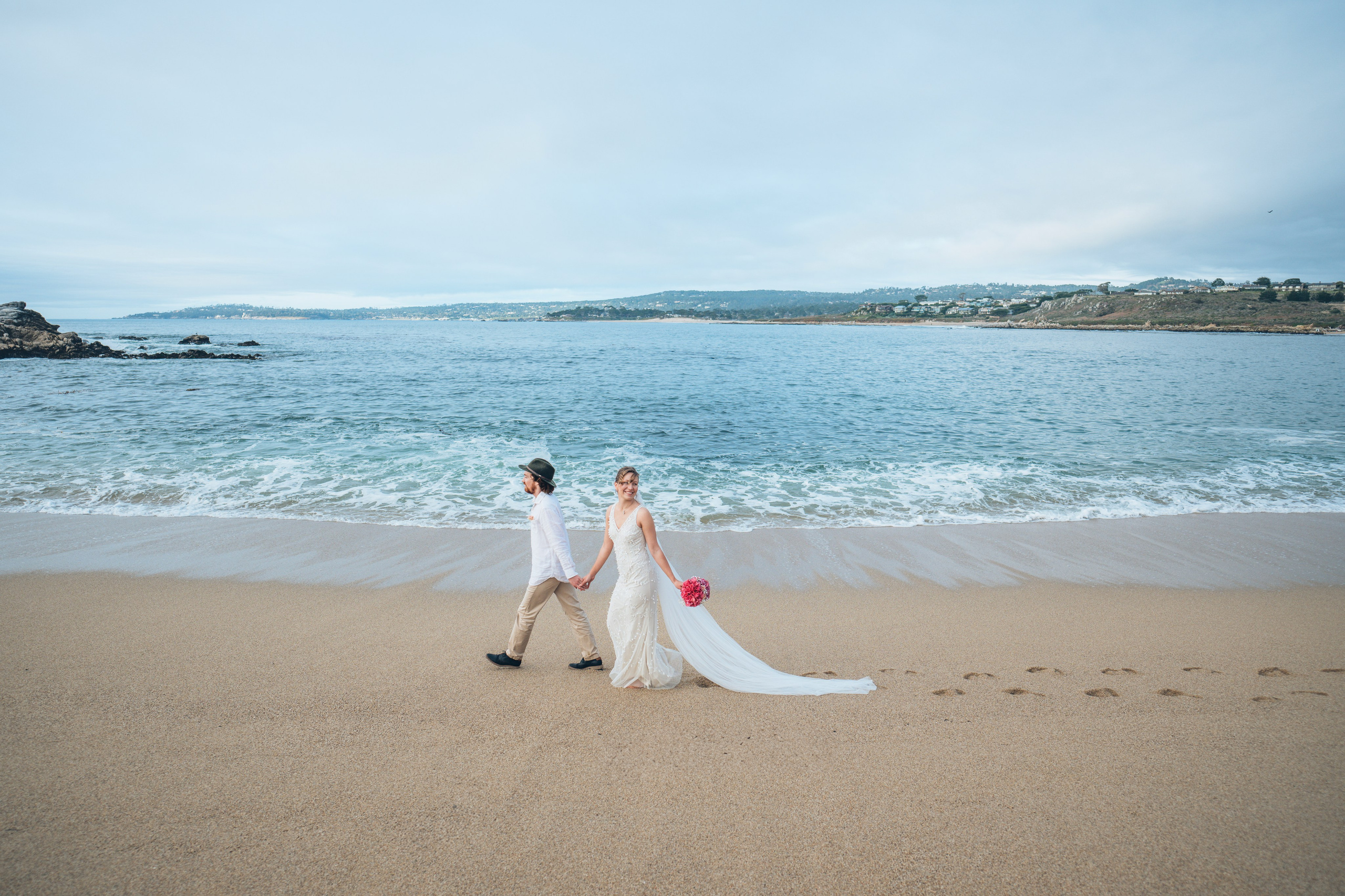 Coastal Elopement in Santa Cruz & Monterey. Wedding & Elopement Photographers in California