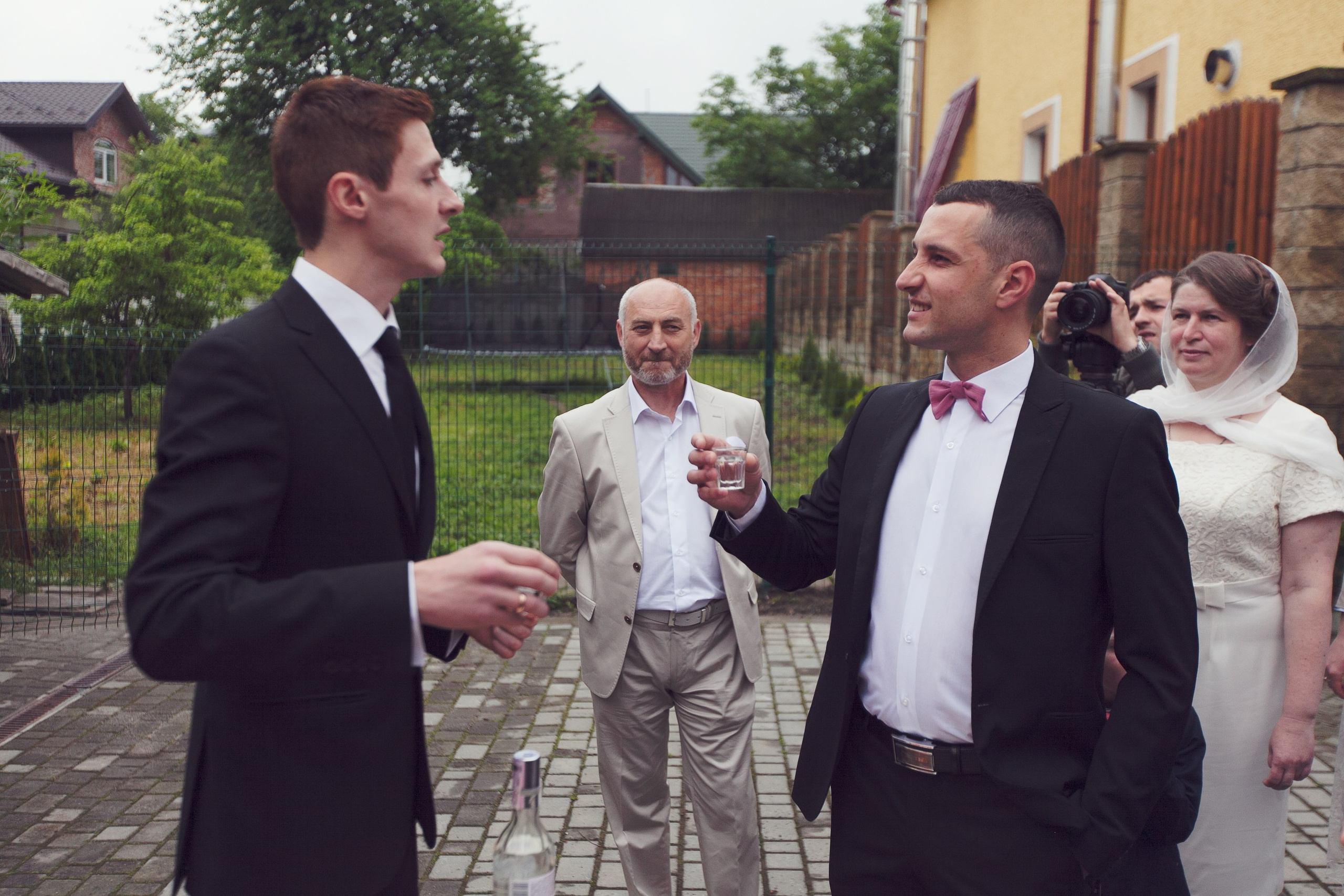 Robert & Andriana, Lviv. Denny Savon — Photographer in Santorini | Weddings, Love Stories & Flying Dress