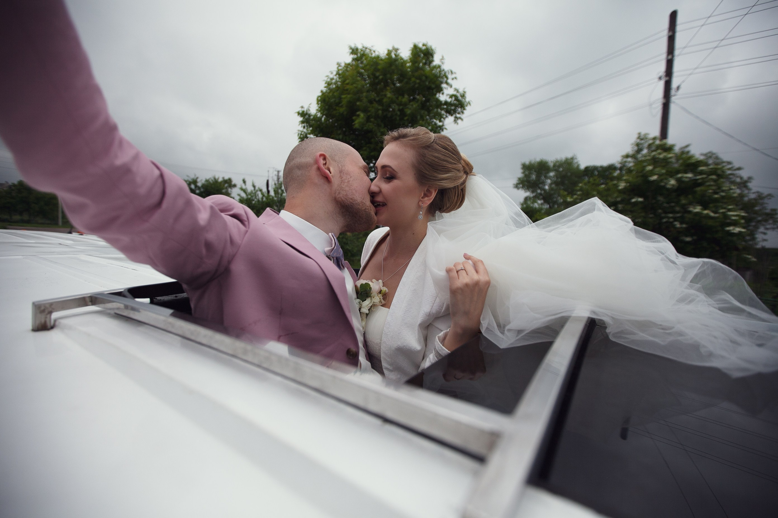 Robert & Andriana, Lviv. Denny Savon — Photographer in Santorini | Weddings, Love Stories & Flying Dress
