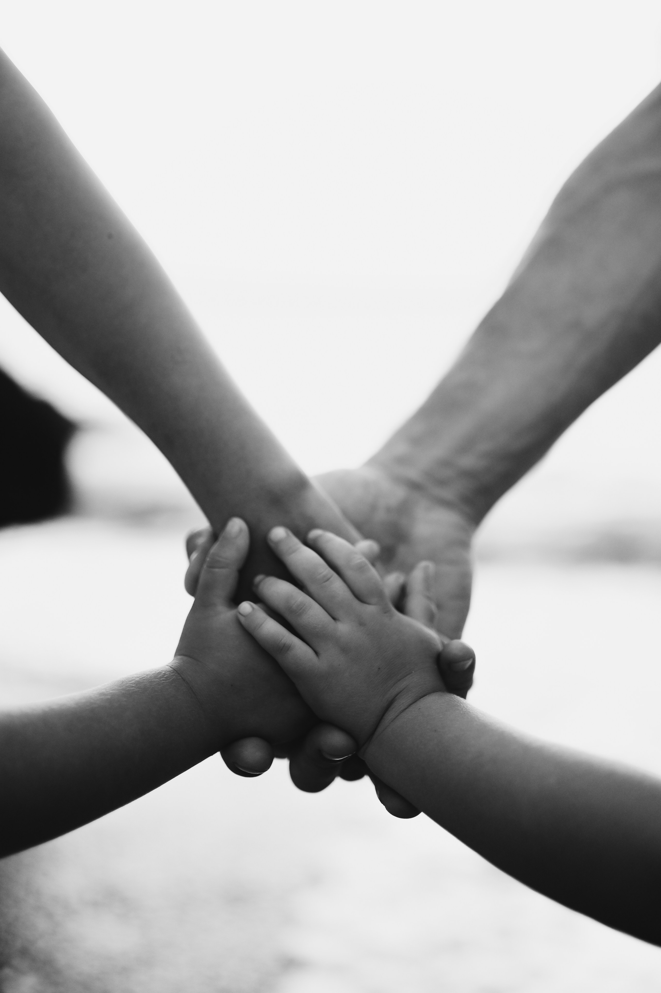 Oικογενειακή φωτογράφιση στη φύση Ρόδος. Φωτογράφος νεογέννητων στη Ρόδο. Φωτογράφιση εγκυμοσύνης