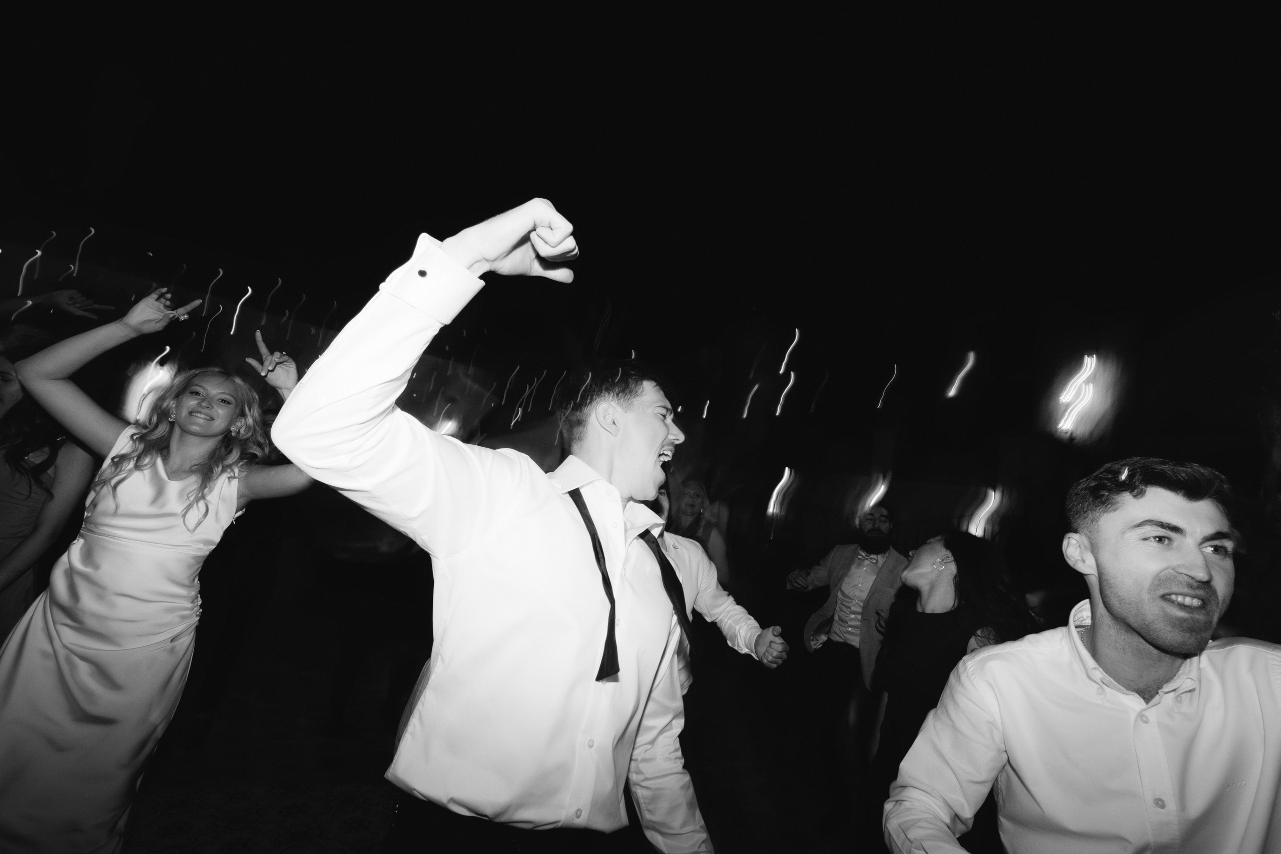 Dragoste povestită de noi. Servicii Foto Video în Chișinău și Europa ID-Brothers