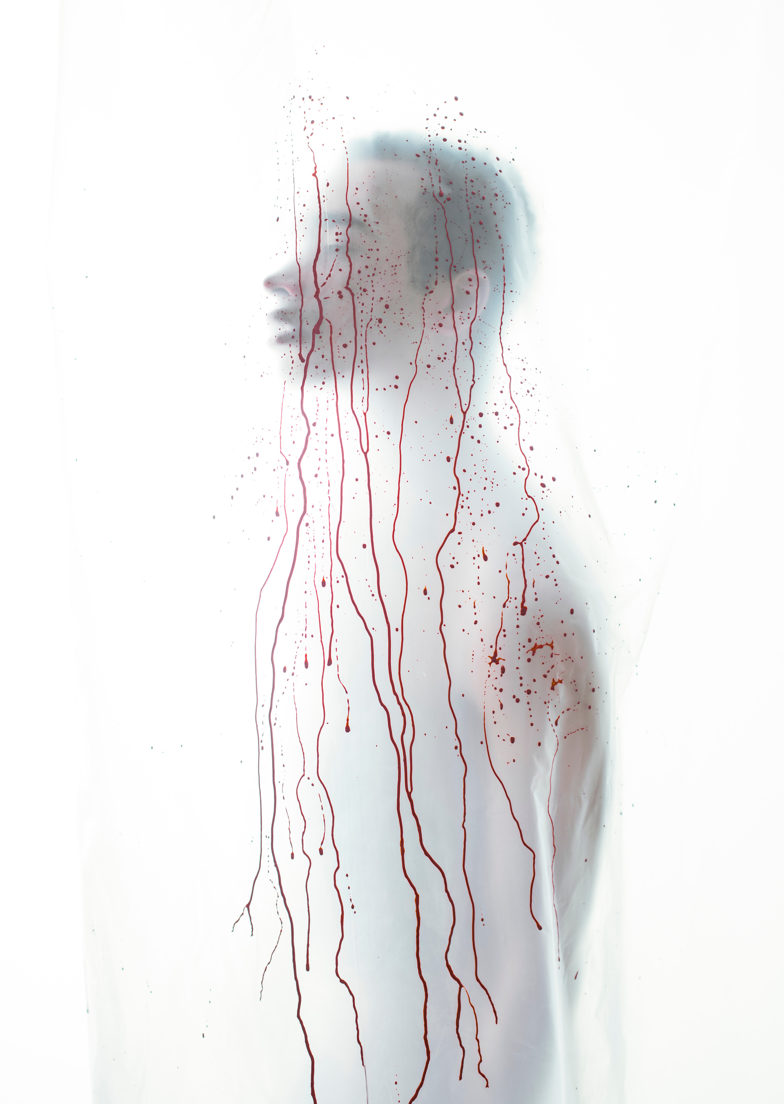 COMMERCIAL. Irène Shkoda