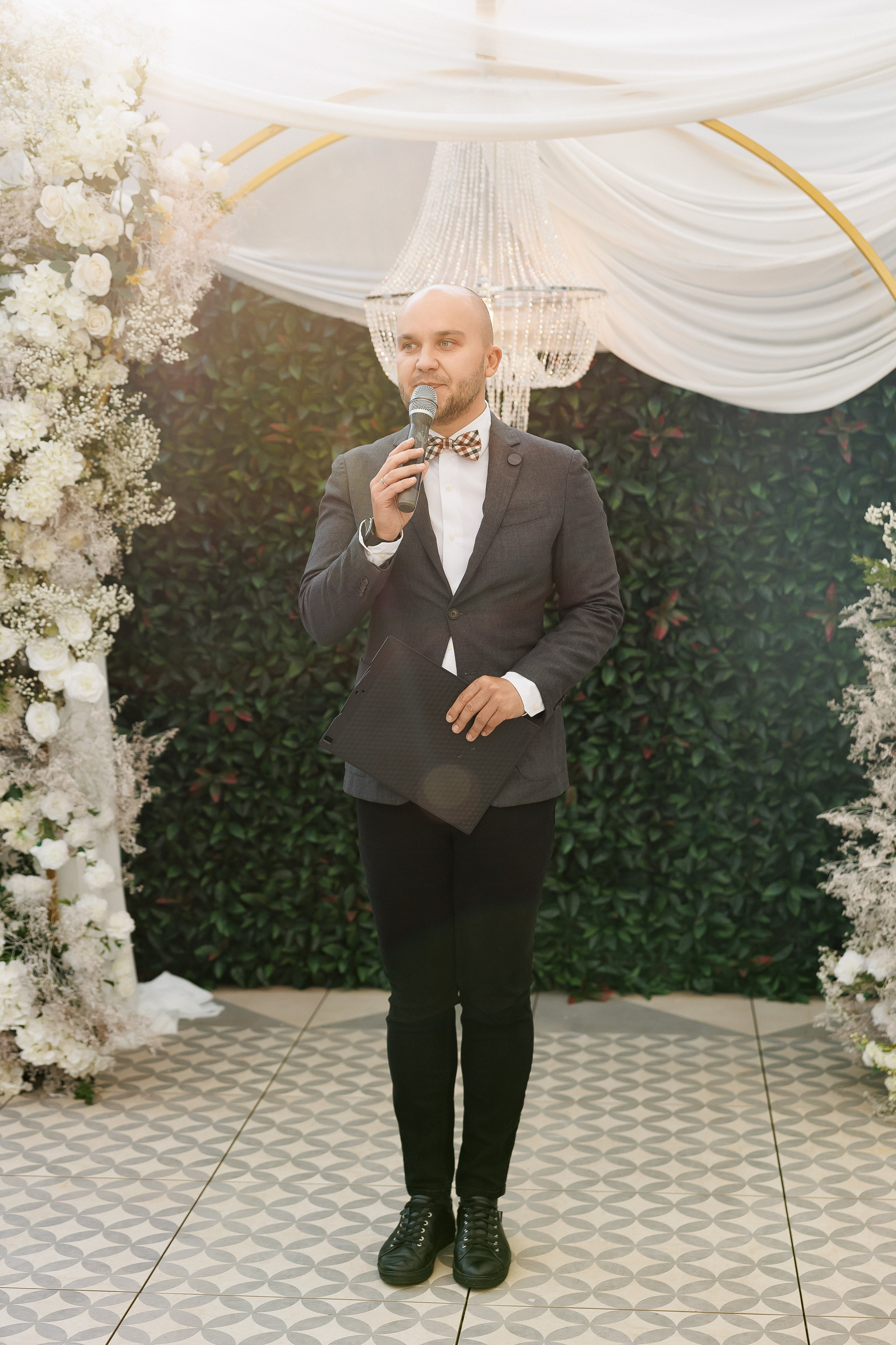 Serghei & Erica — Queen Residence. Servicii Foto și Video 067188353