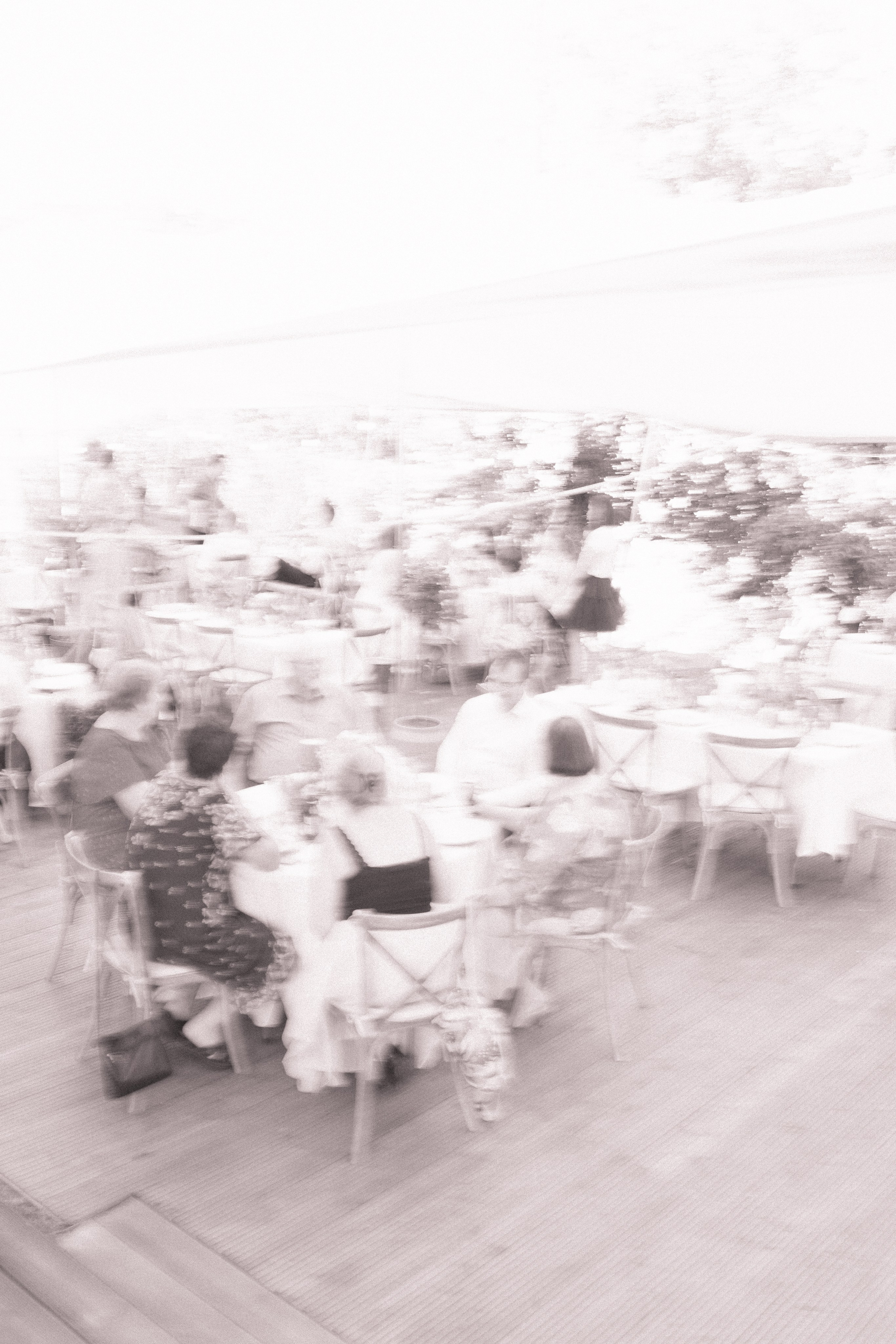 Fotografie de Eveniment Brașov: Povești Vizuale | Mădălina Beda. Madalina Beda- Artist vizual, fotograf, doula la nastere, consultant babywearing Brasov si in toata tara