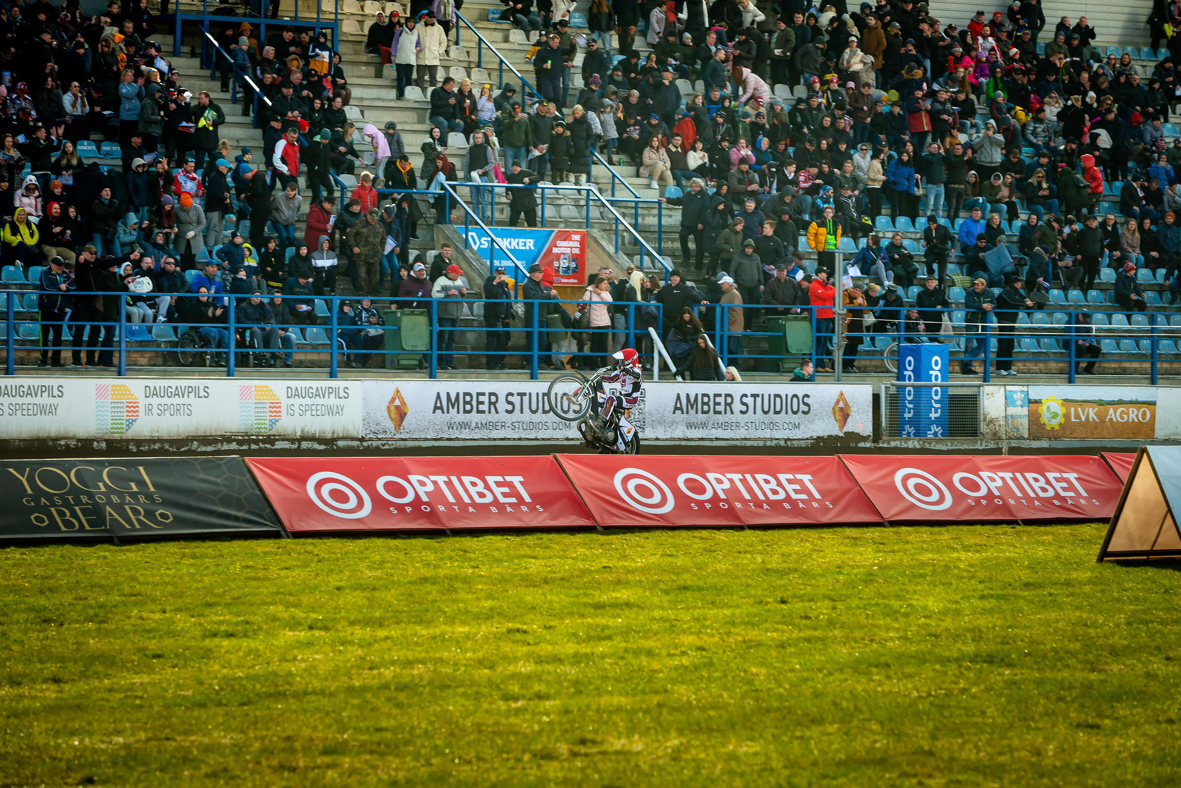 2022-04-17 / Optibet Lokomotiv Daugavpils - Unia Tarnów / full report. Fotogrāfs Romualds Rubenis un Artemijs Stašāns