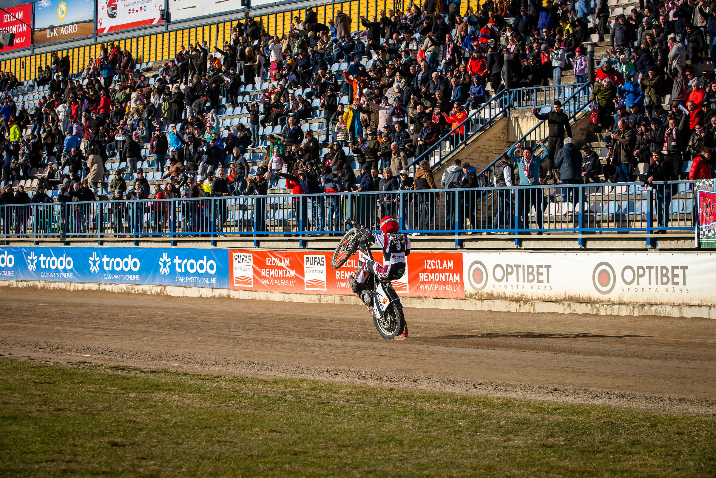 2022-04-17 / Optibet Lokomotiv Daugavpils - Unia Tarnów / full report. Fotogrāfs Romualds Rubenis un Artemijs Stašāns