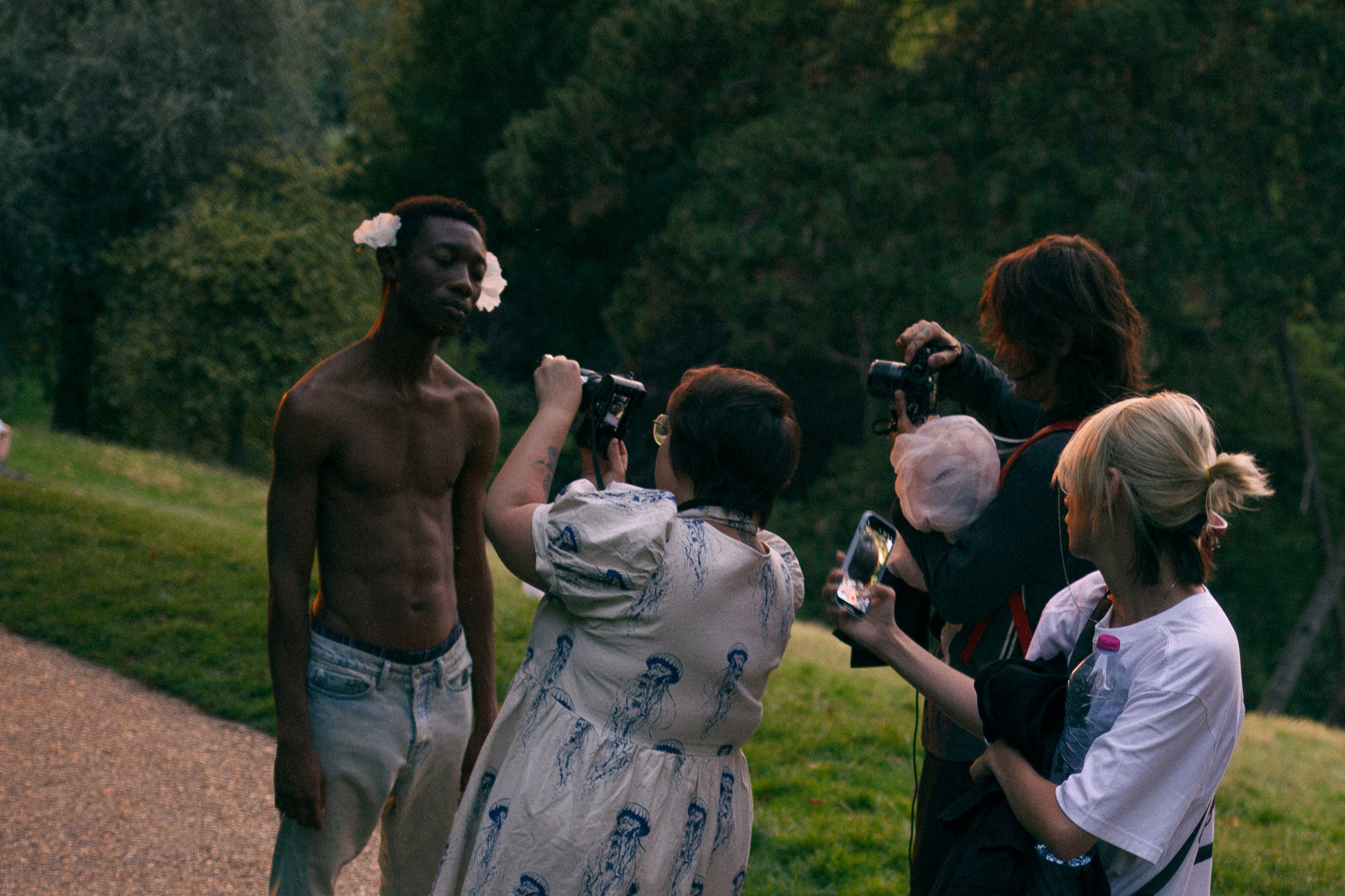 Behind the scenes, photoshoots in Paris with cosmic Sophie. Marina Kálcheva — Photographer, Videographer & Visual Artist in Barcelona