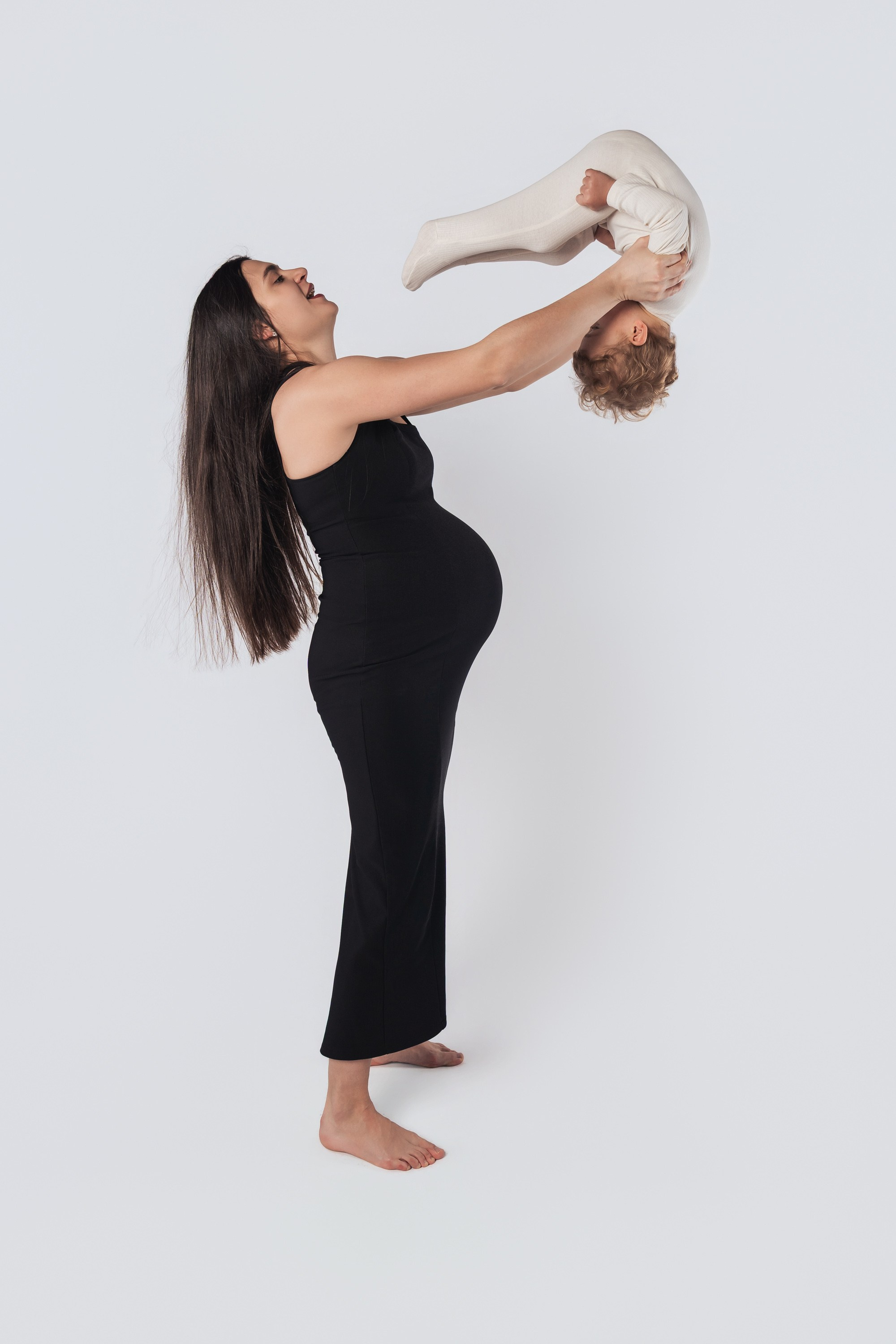 Maternitate | Fam Dragos. Dani Vaida | Fotograf evenimente, portret și familie – Baia Mare Maramures