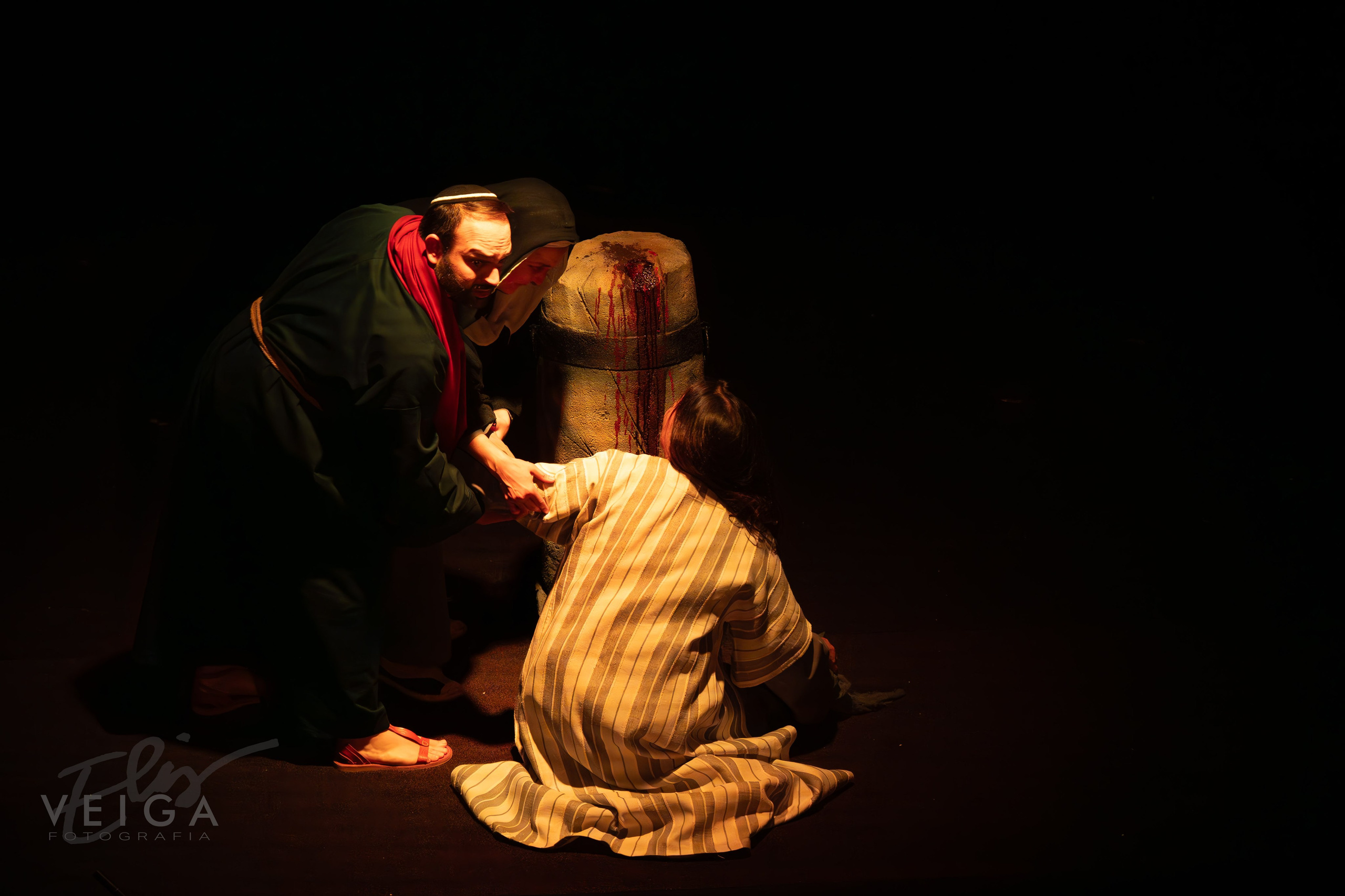 Mirar con el alma: ser fotógrafa en Pasión y Triunfo. Alcalá del Río, Sevilla, 2025. Elisveiga