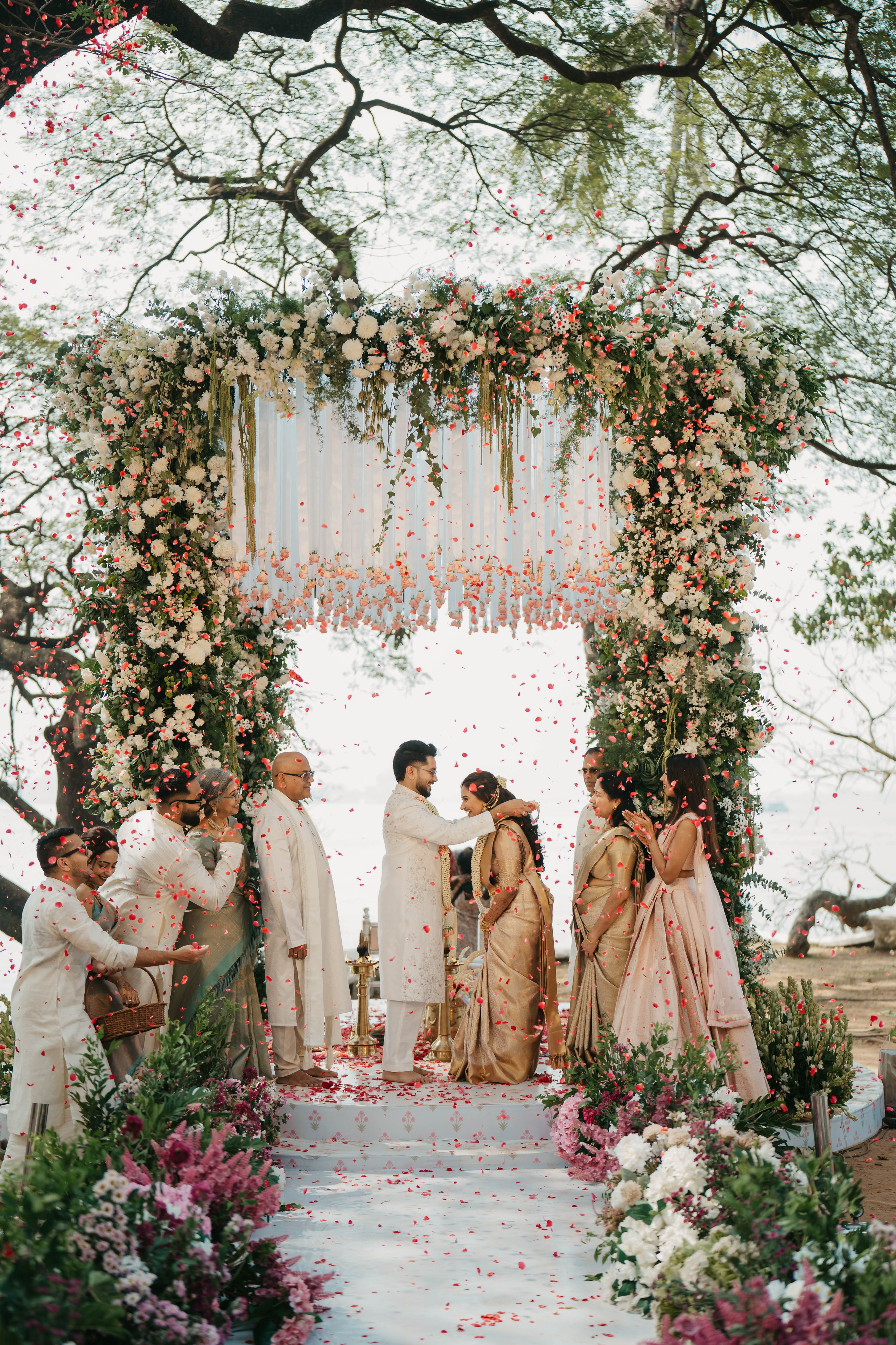 BHAMA & VIMAL. Wedding photographer Sijo chacko