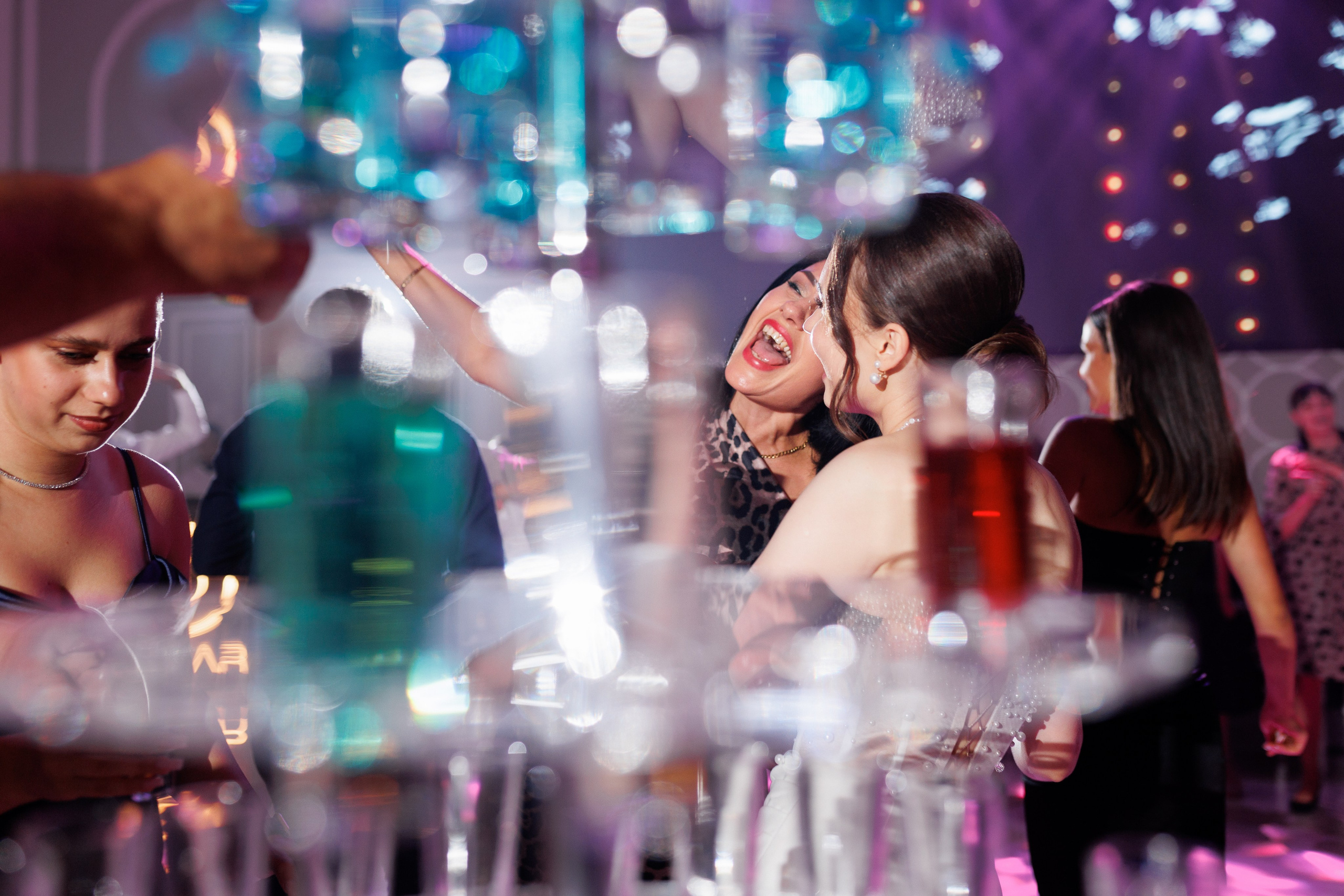 Vasile & Iuliana. Fotograf de nuntă și de familie — Dinu Bargan