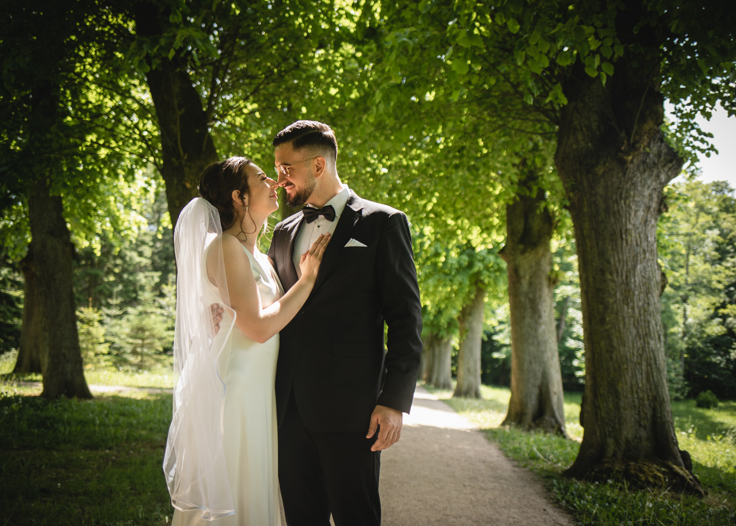 Vida | Martin. Professional wedding photographer in Copenhagen, Denmark — Julia Byron