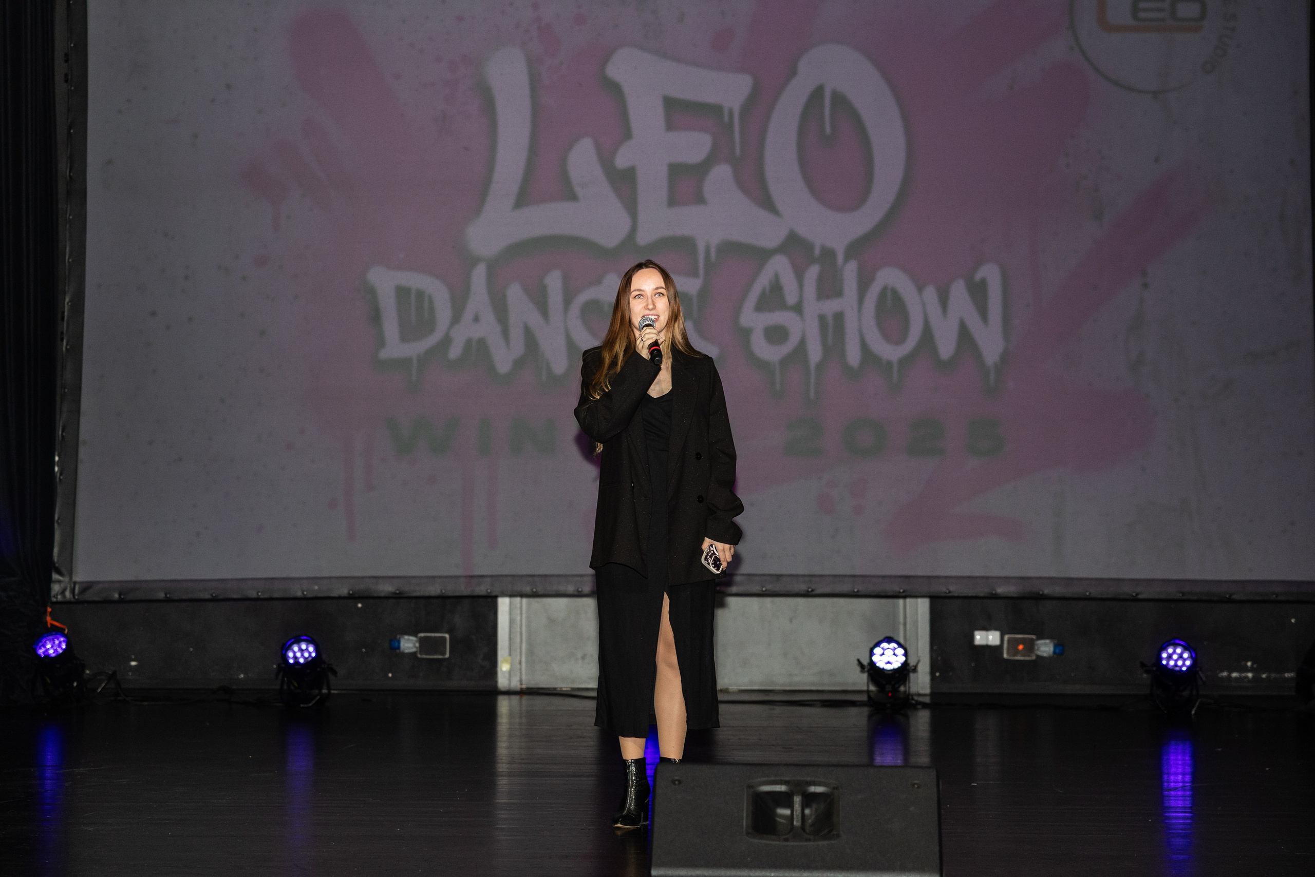 LEO DANCE SHOW WINTER 2025. Семейный и детский фотограф в Варшаве Мила Бобровская