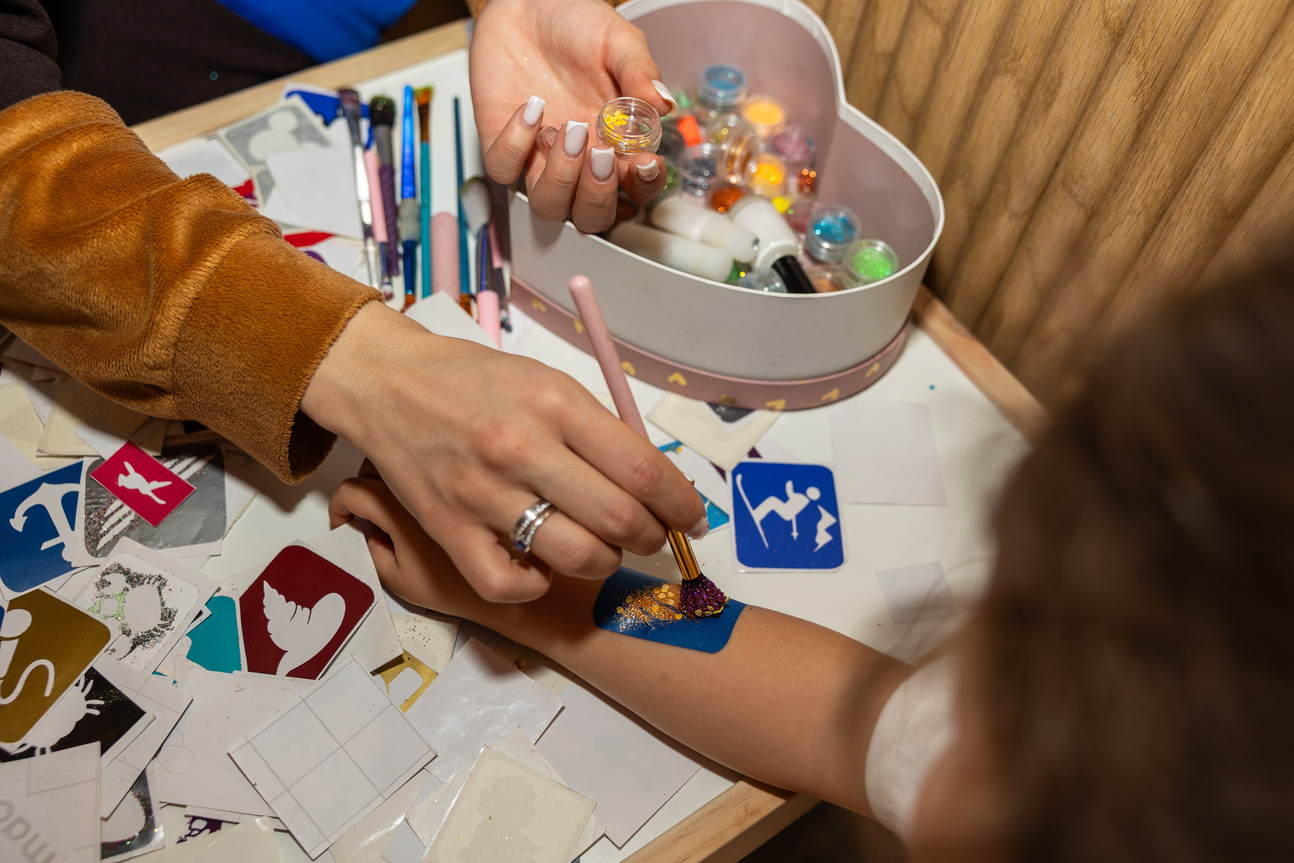 День рождения Артёма 24 января 2026 года. Семейный и детский фотограф в Варшаве Мила Бобровская