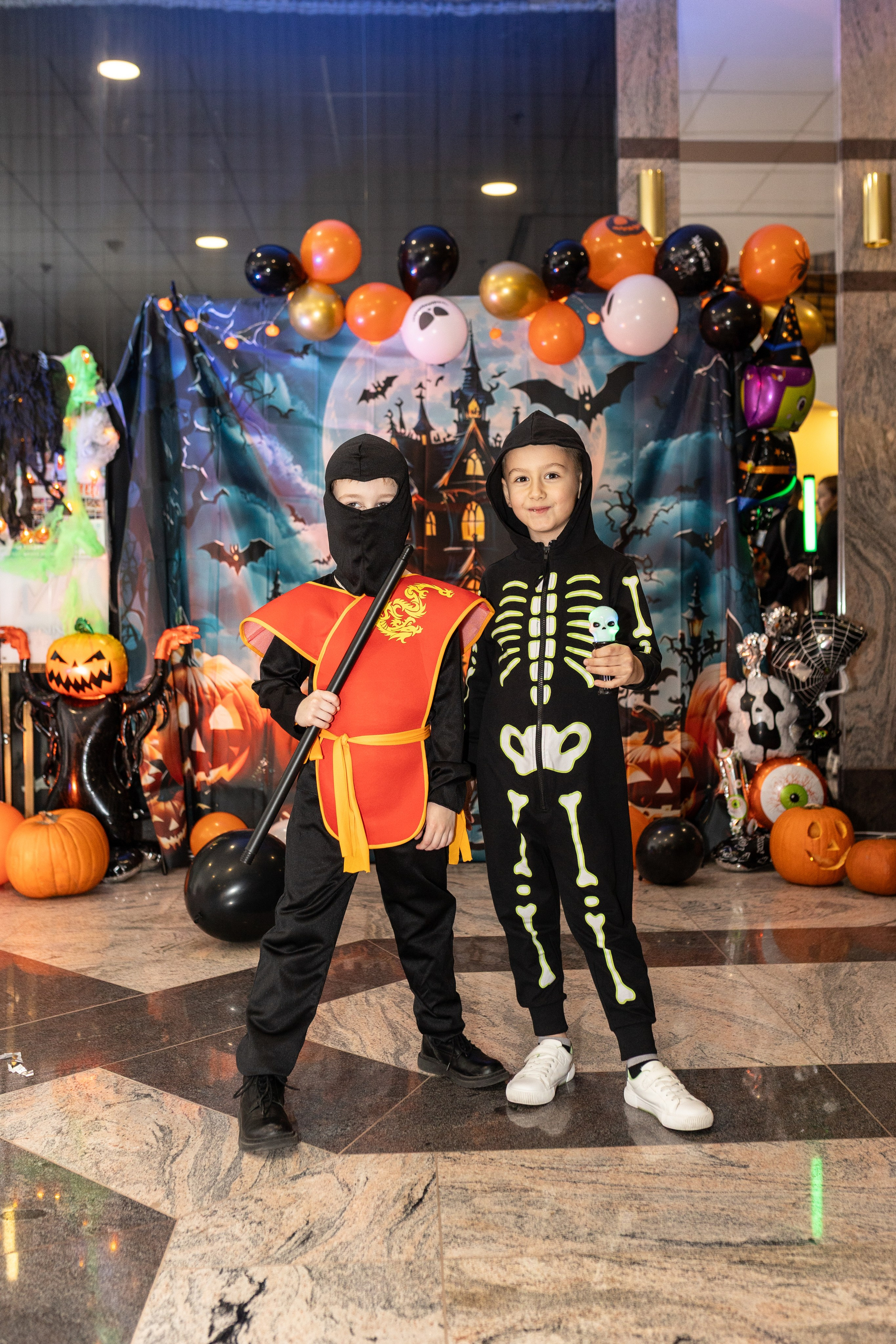 Leo dance studio Helloween 2025. Семейный и детский фотограф в Варшаве Мила Бобровская