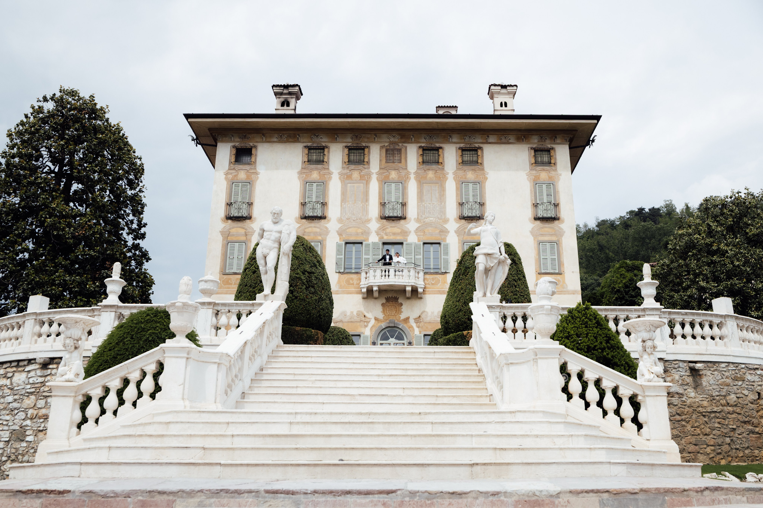 Timeless Wedding & Events Photography. Based in London, working across Europe