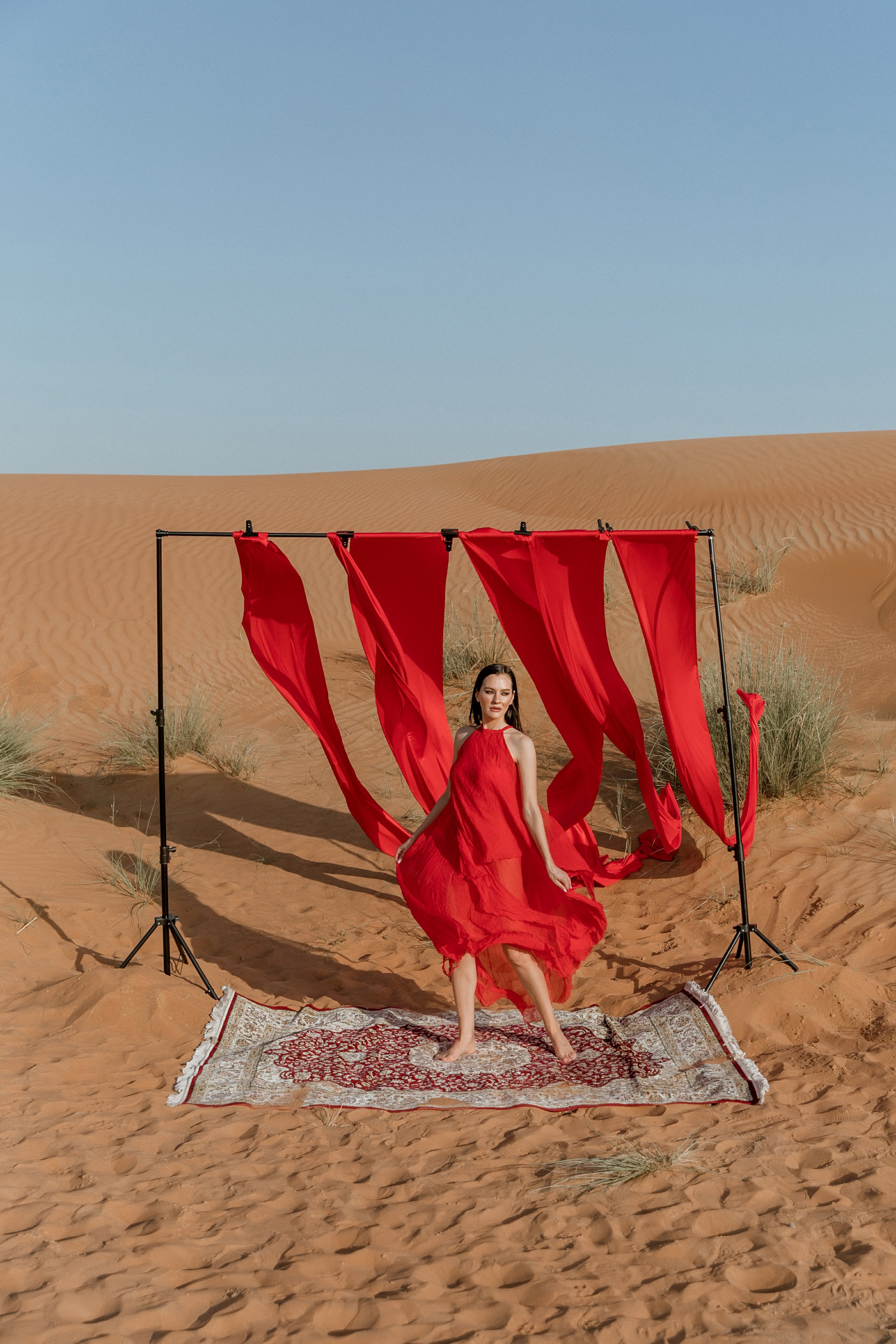 Tamara. Behind the red curtain. Портретний та весільний фотограф Надія Онода