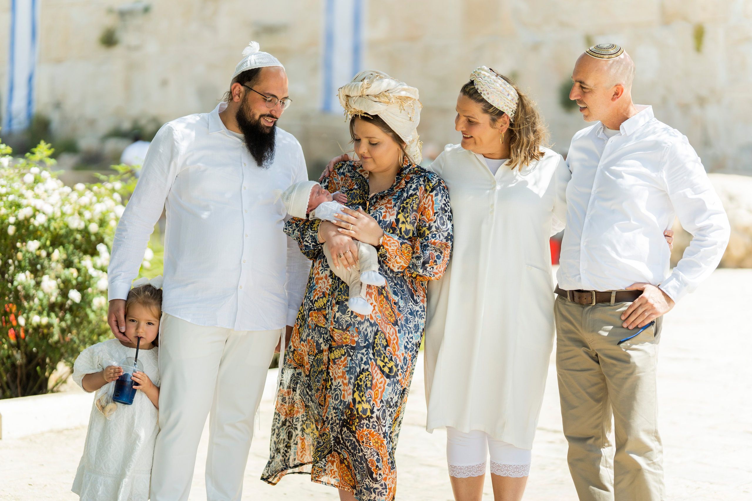 הברית של נחמן חזן. יוסף מזרחי צילום חתונה, ברית וזוגיות. צלם מקצועי שאוהב להוציא אתכם הכי יפים ברגעים הכי מרגשים