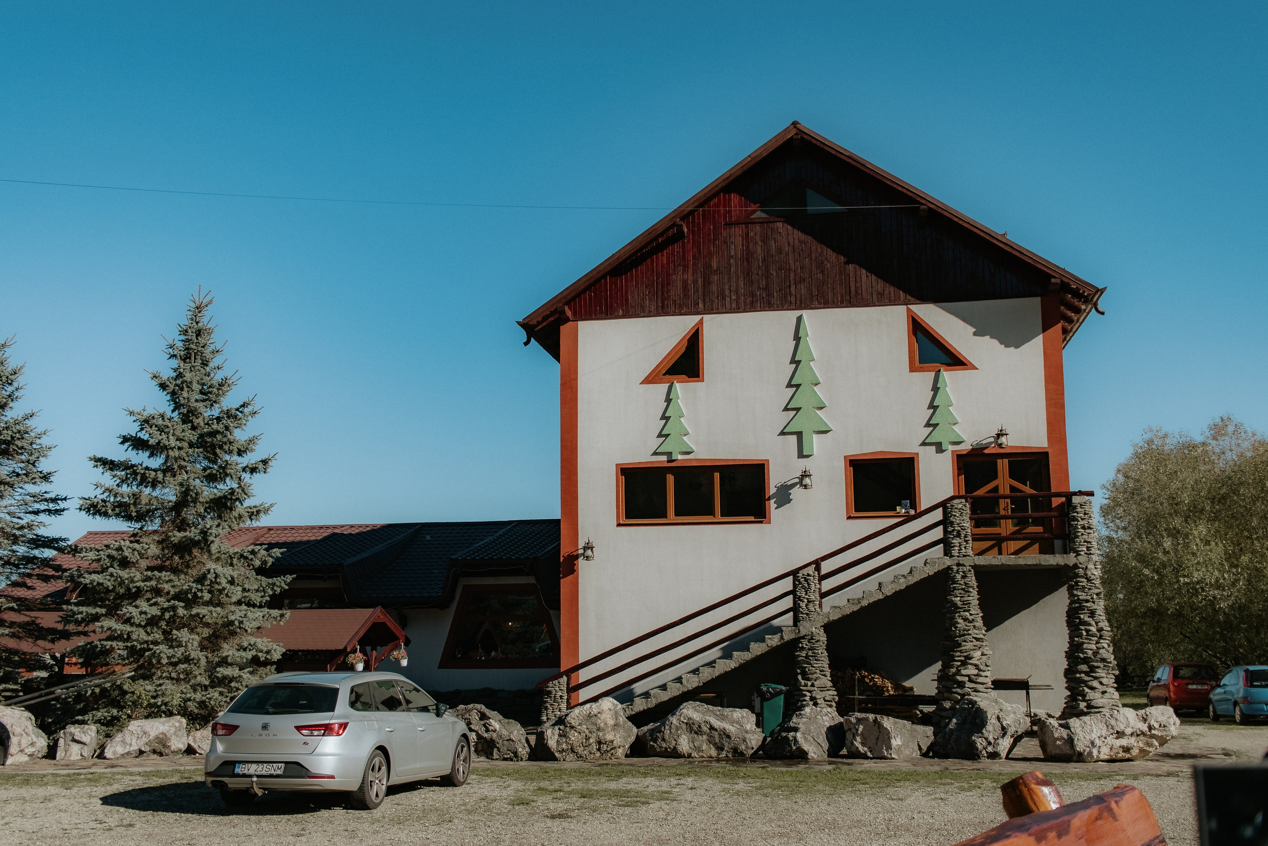 Razvan. Fotograf si videograf — evenimente si studio