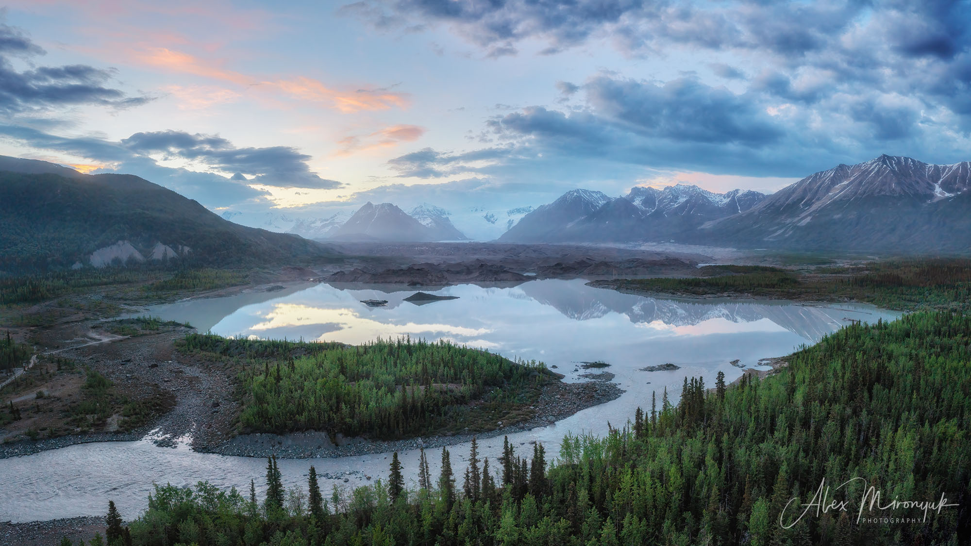 Magnificent Ice. Alaska on RV. Pet, Senior, Landscape, portrait studio, photographer in Miami and Sou