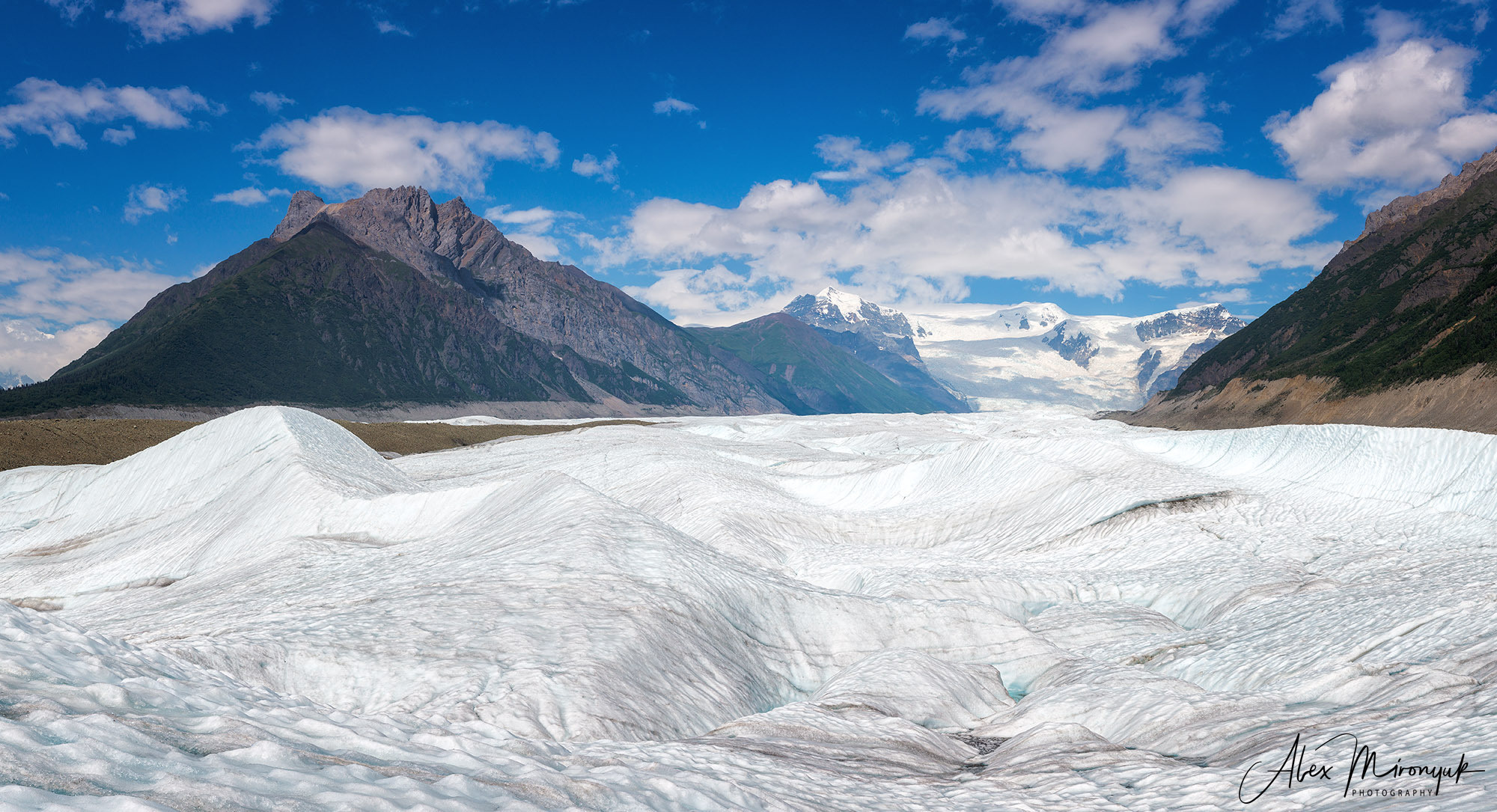 Magnificent Ice. Alaska on RV. Pet, Senior, Landscape, portrait studio, photographer in Miami and Sou