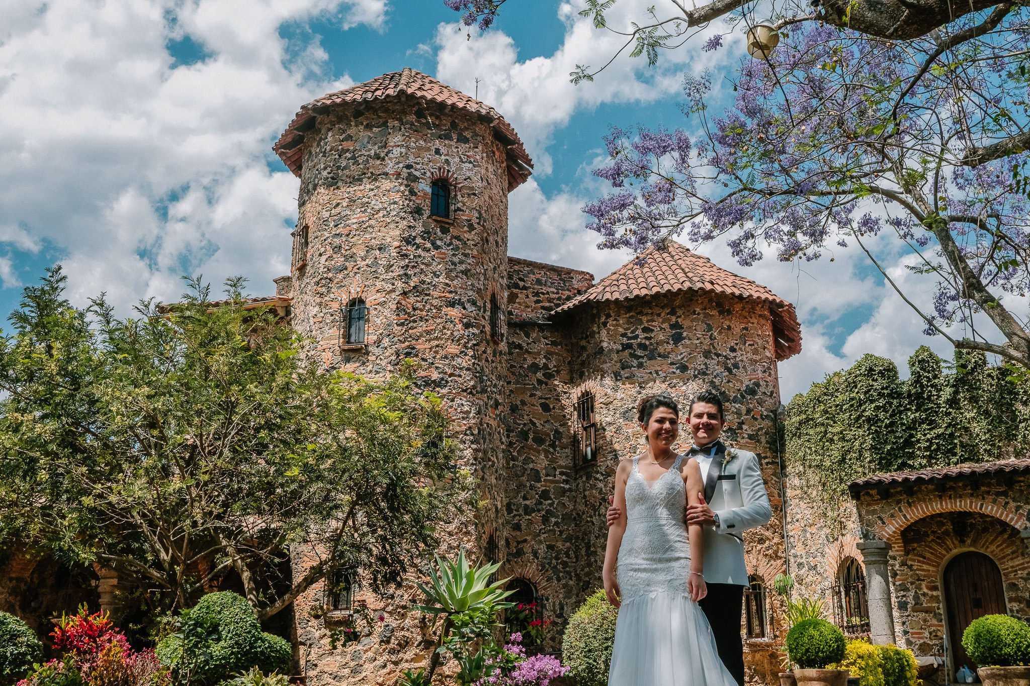 Yenisel & Raul / Tepoztlan. Wedding and family photographer in Mexico City