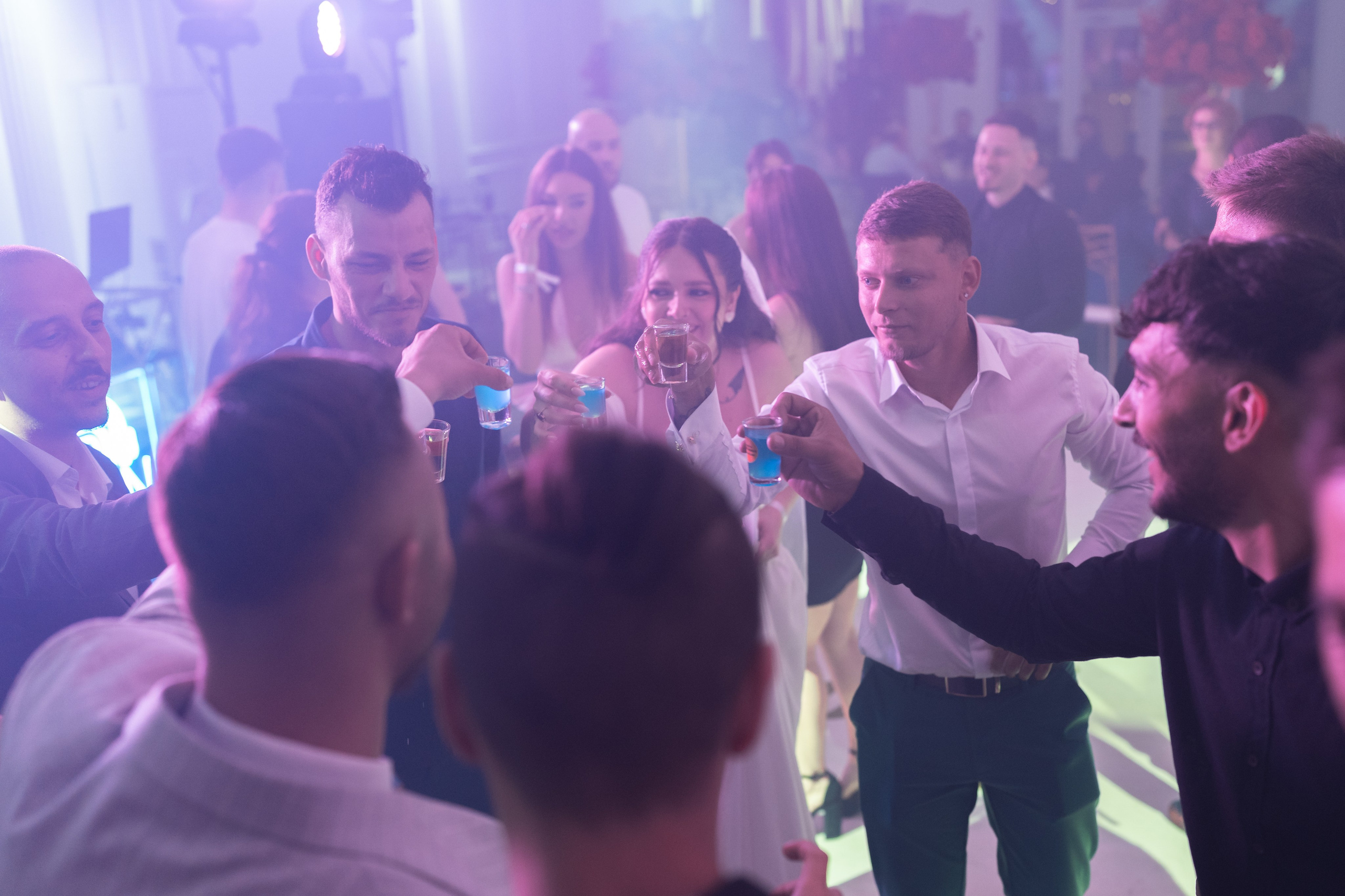 Nuntă - Daniela și Dănuț. ALB — Alexandru-Laurențiu Bîrsan | Fotograf în București