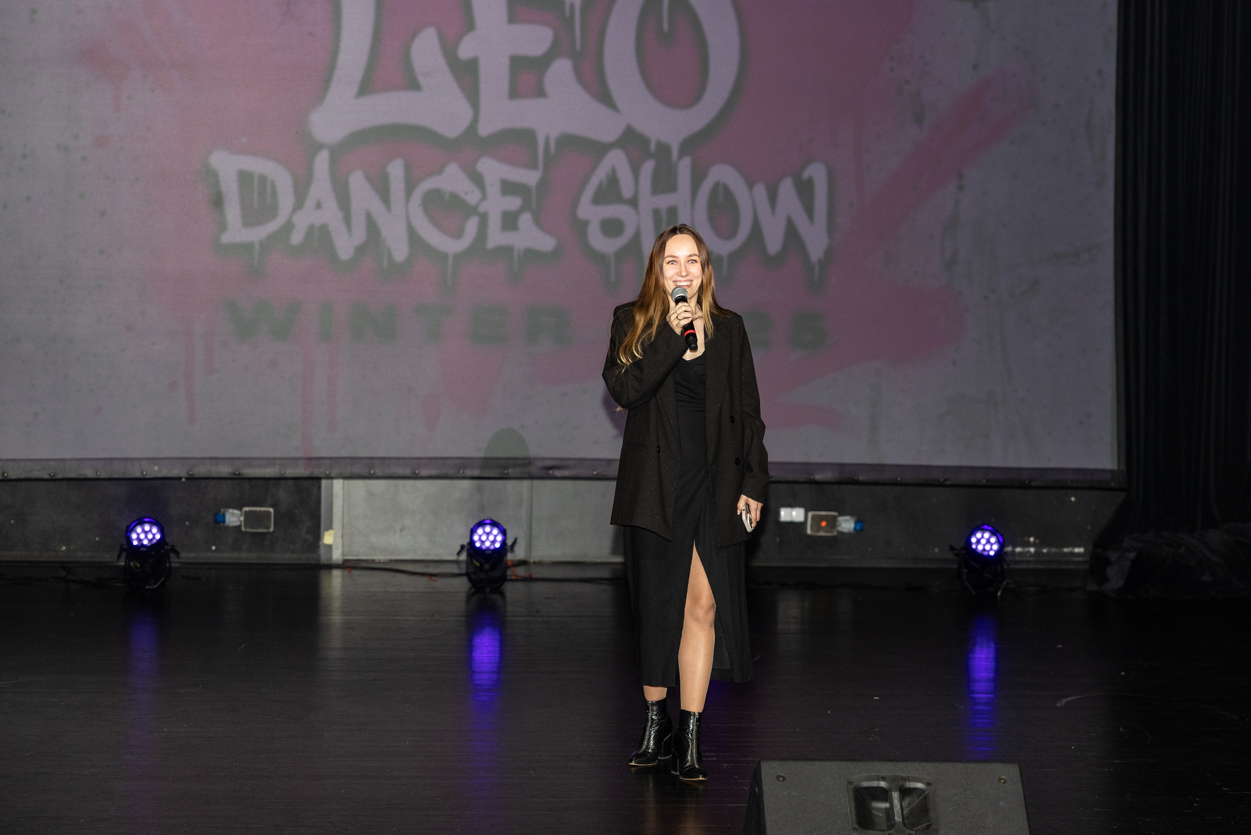 LEO DANCE SHOW WINTER 2025. Семейный и детский фотограф в Варшаве Мила Бобровская