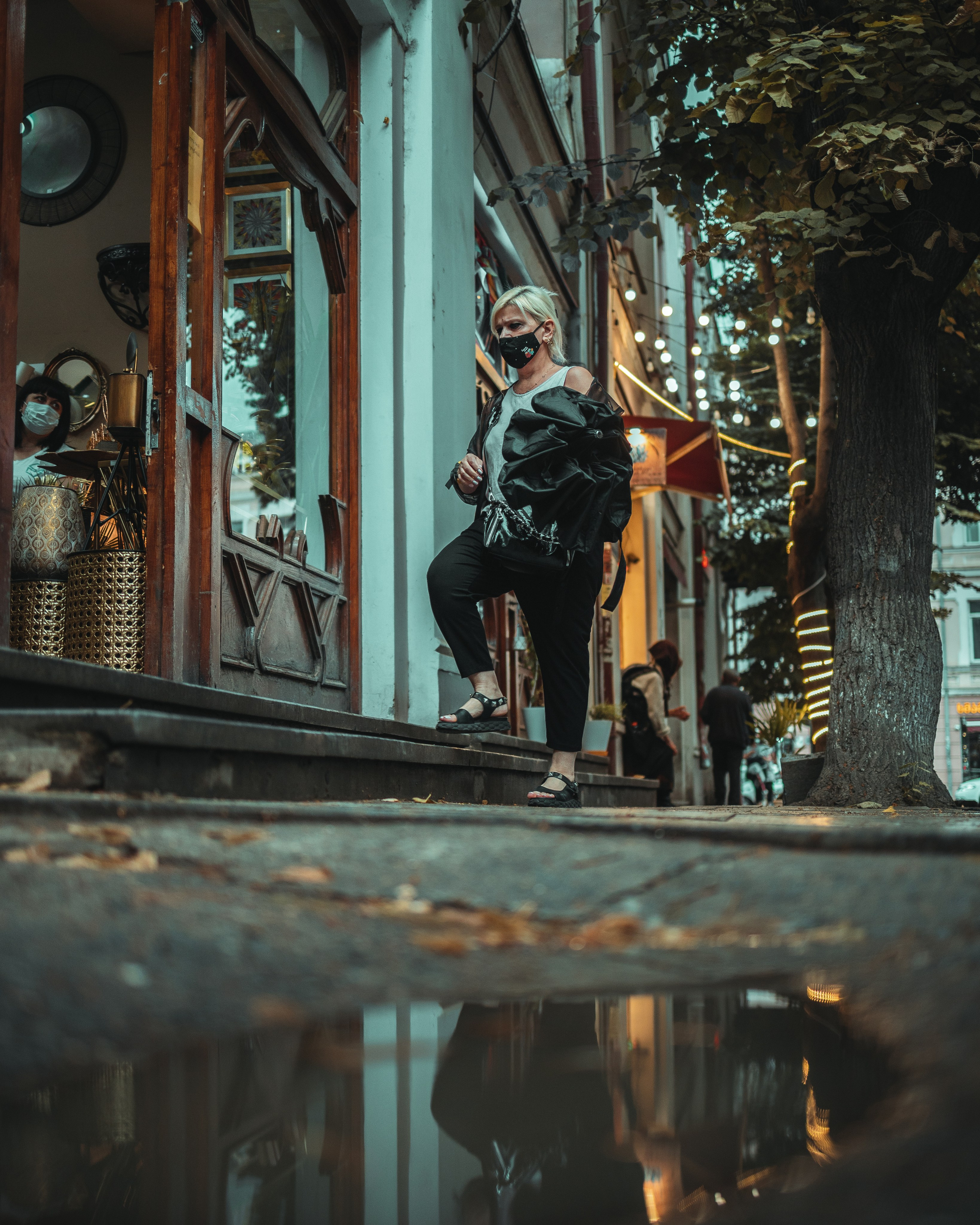 T B I L I S I. Bspander