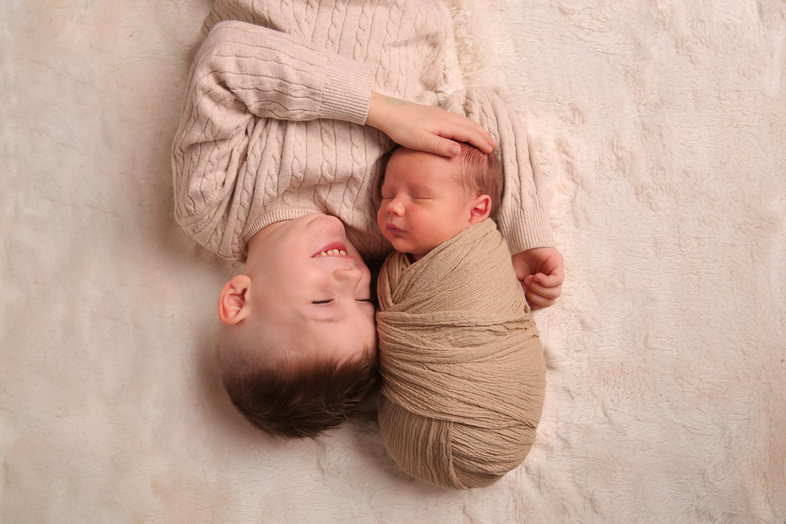 Familie. Neugeborenen, Familien, Geschwister Fotografin aus Delmenhorst