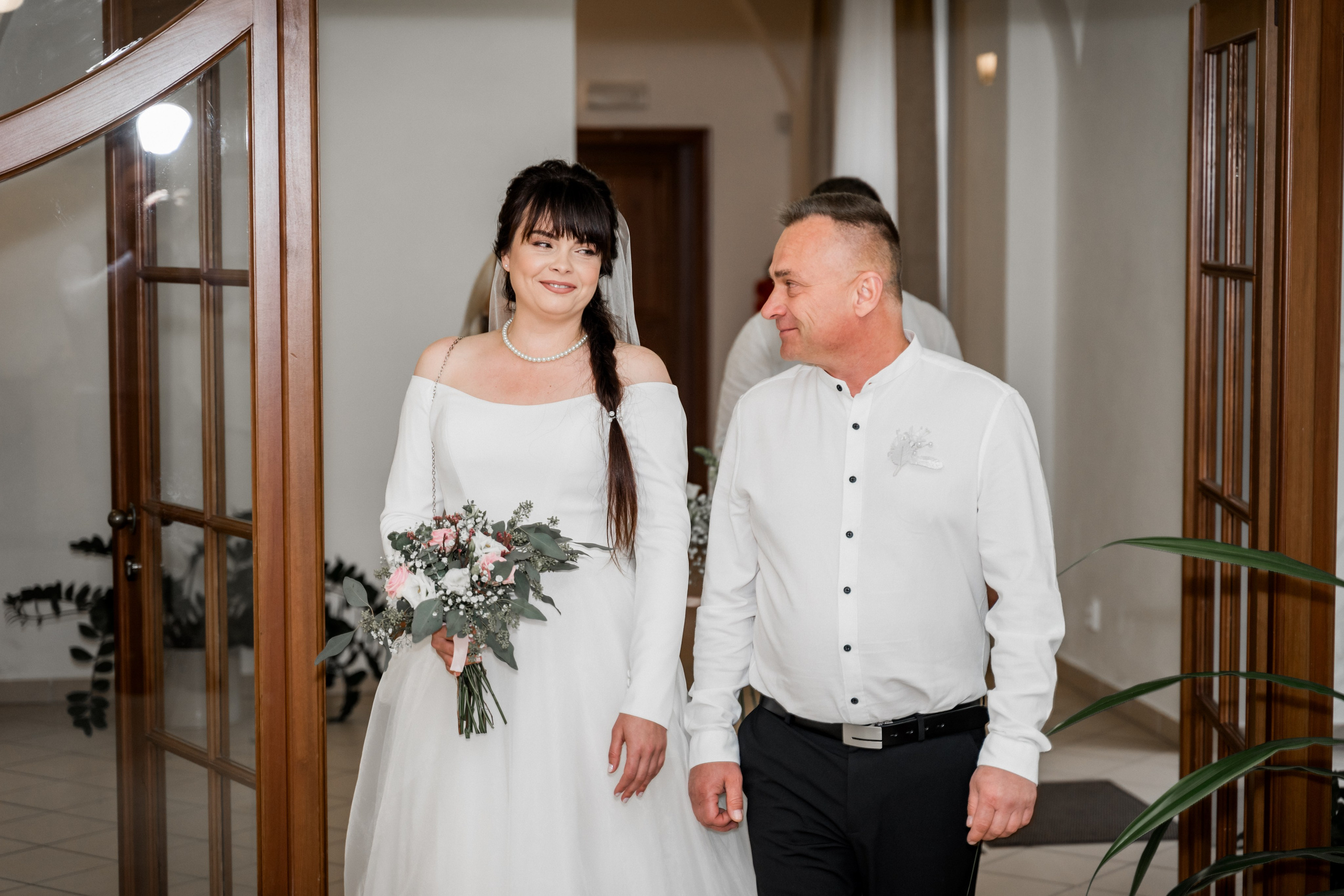 Andrei & Ira. Svatební fotograf a kameraman v Česku a po celé Evropě — Teplice, Ústí nad Labem, Praha, Drážďany