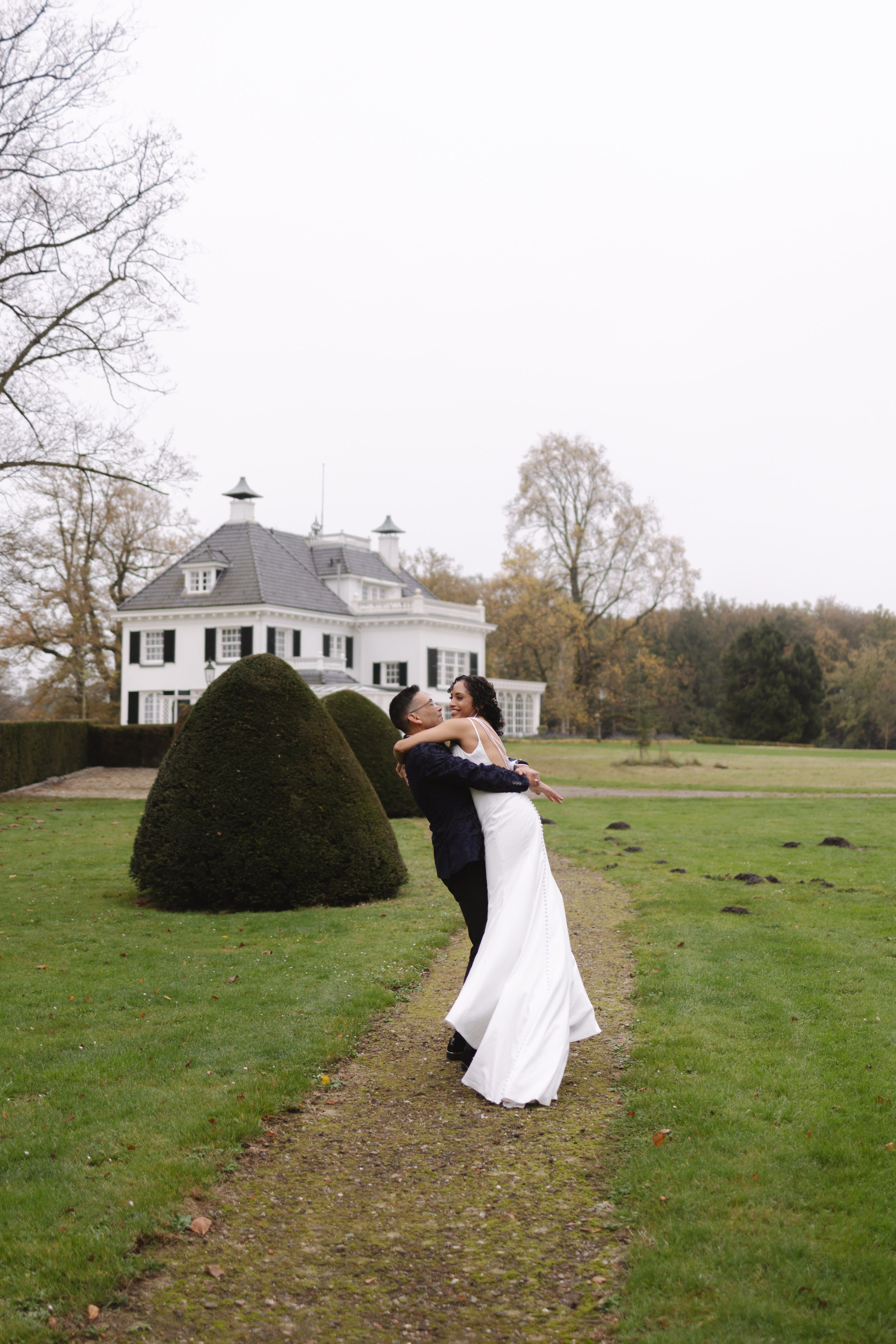 Carlyn and Clinton | Ceremony in Enschede. Yuliya Vaschenok — Photographer in the Netherlands