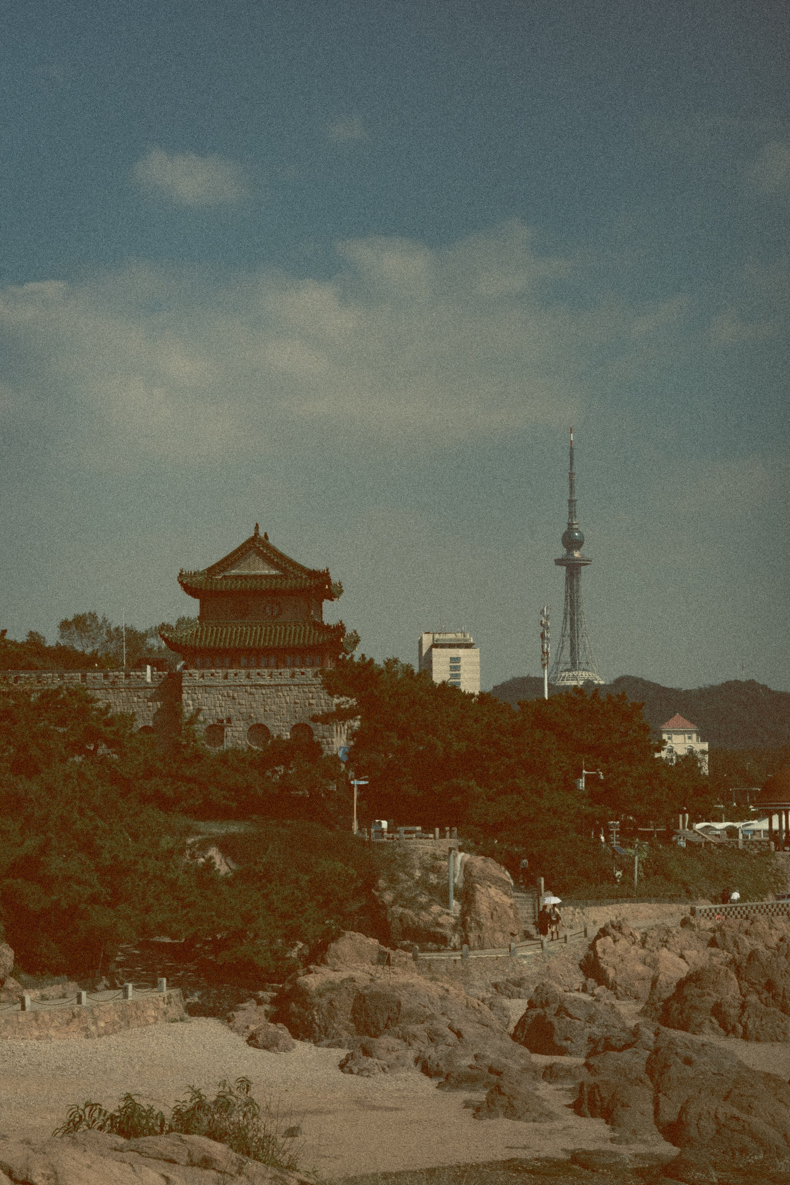 Qingdao Street Photography 📸 | China  🇨🇳 | Yukophotography