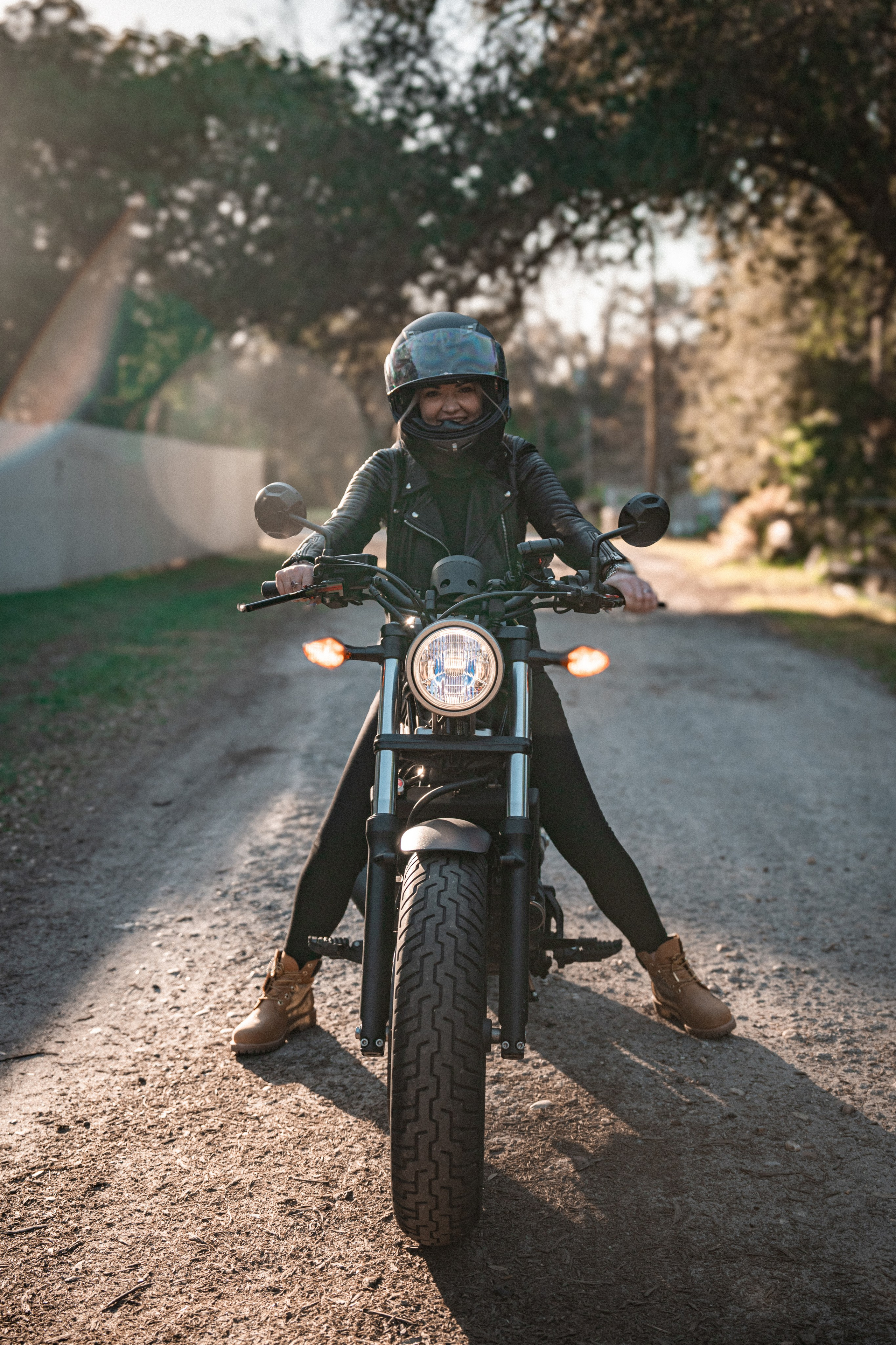 Anna on a Bike. Welcome to my video and photo world!