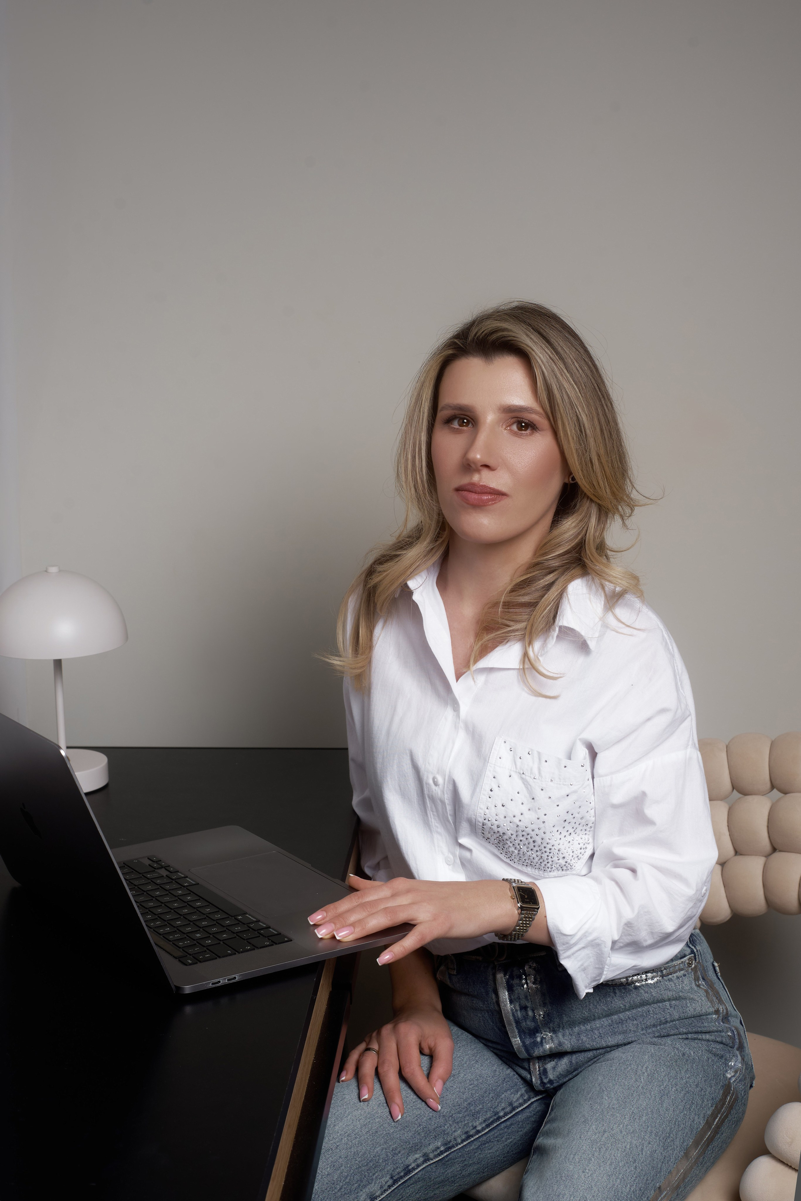 Profesjonalne portrety biznesowe dla Inny | Fotograf Warszawa. Portrait & Fashion Photographer | Сannes, Paris, Monaco, Dubai, Kyiv — - Alisa Postnykova