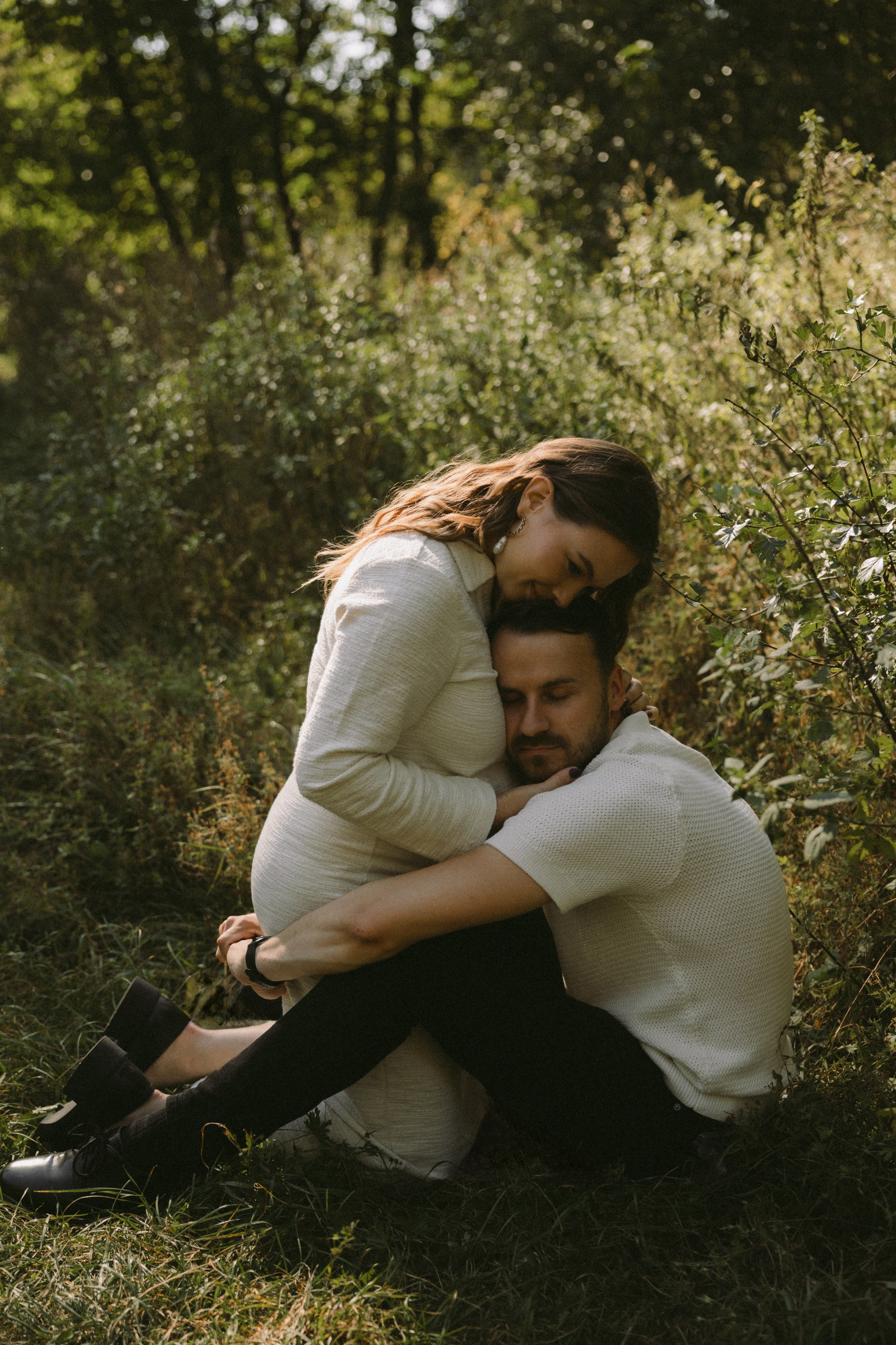 Sigita ir Artūras | Pabėgimas į gamtą ir aštrūs šešėliai. Vestuvių ir šeimų fotografė Lena Bondarenko / belove photo