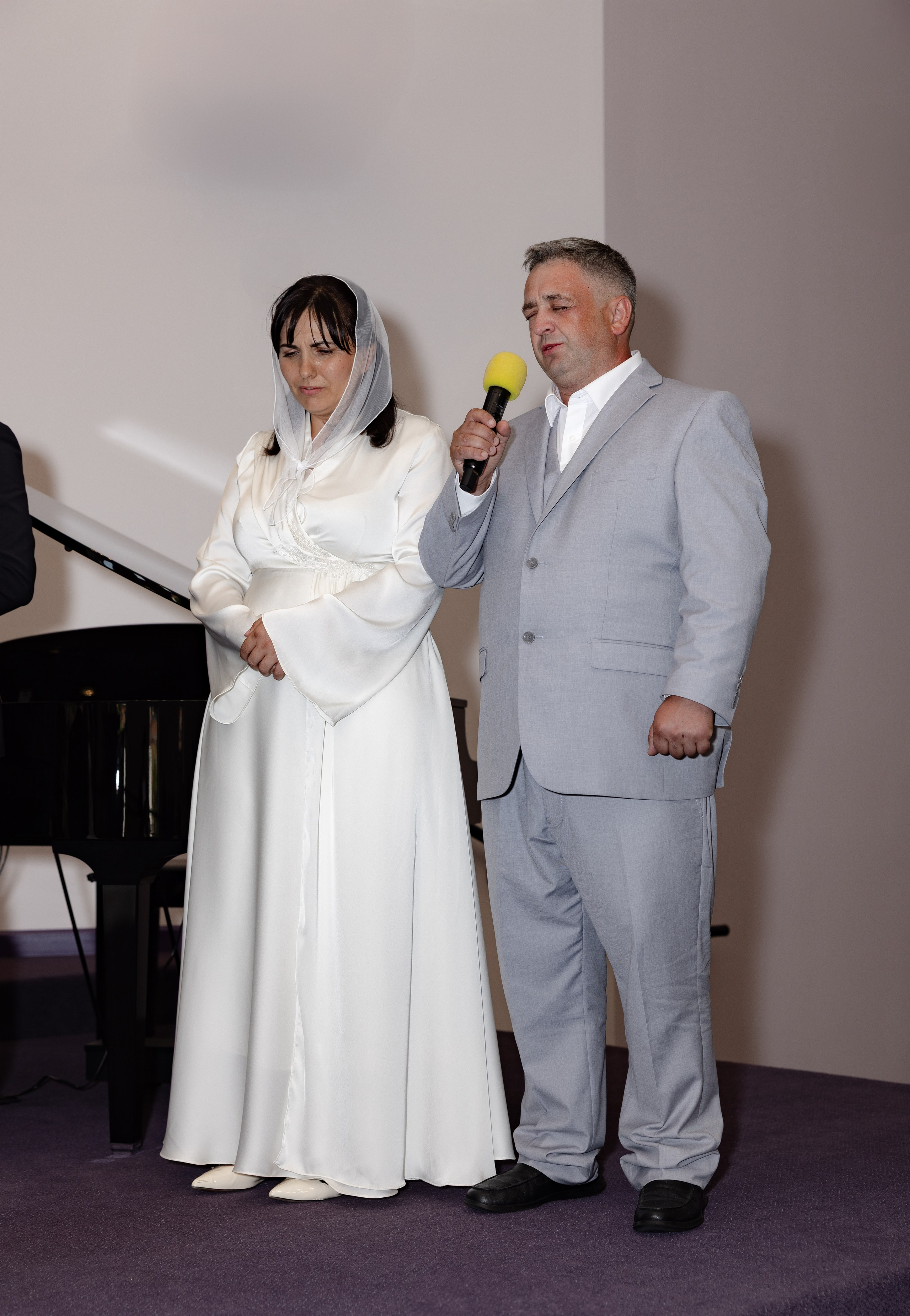 Vitalii and Diana. Massachusetts. Photographer Anastasia Nagibina