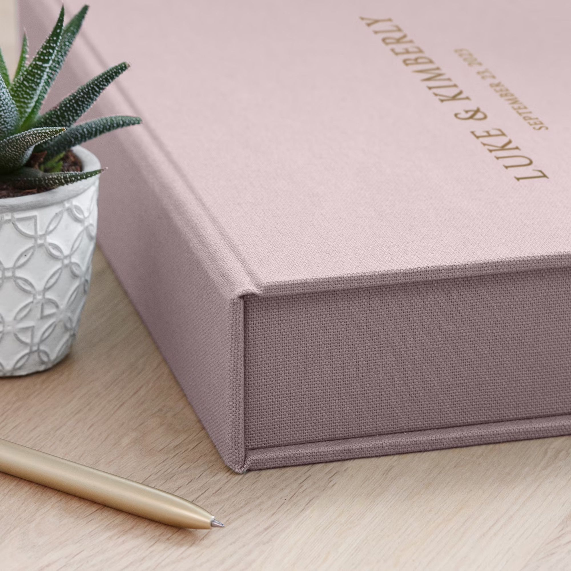 MATERĀLS Lins / Tekstils EU