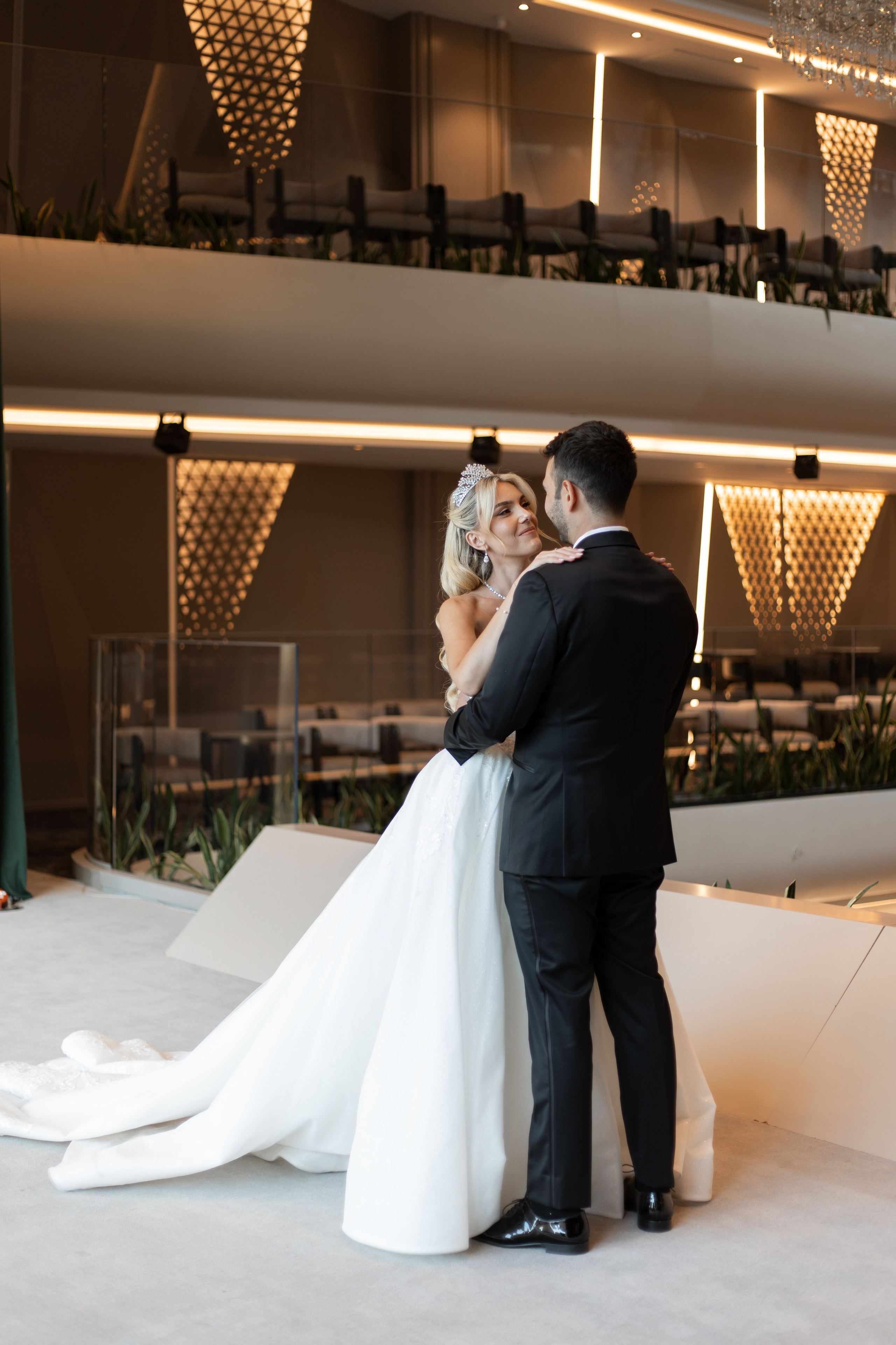 Vartan and Ligiya Wedding. Recnac | Wedding Photographer Yerevan