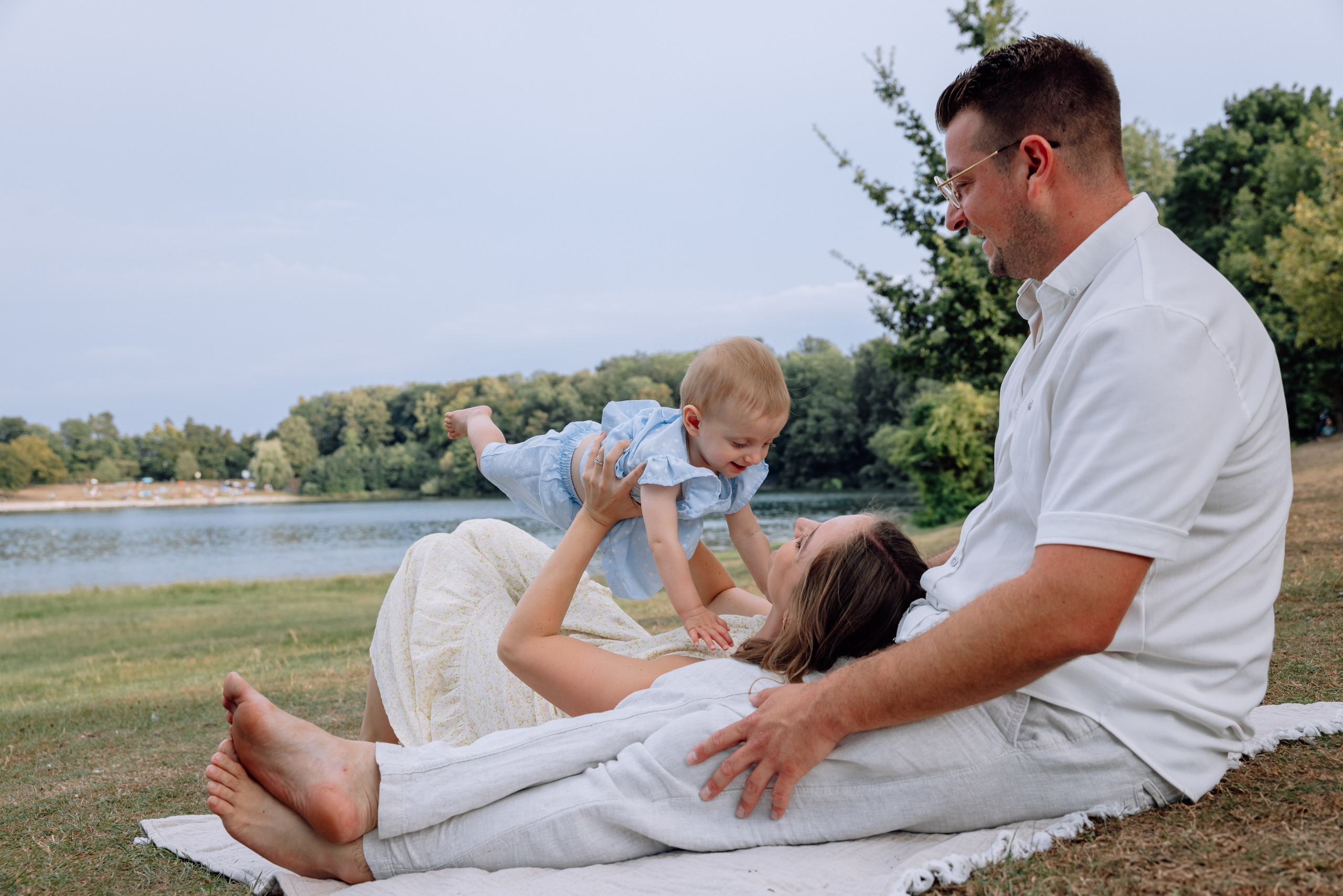 Karlsfeldersee. Hochzeitsfotograf München Taufe Familienfotograf Tanja Mauke