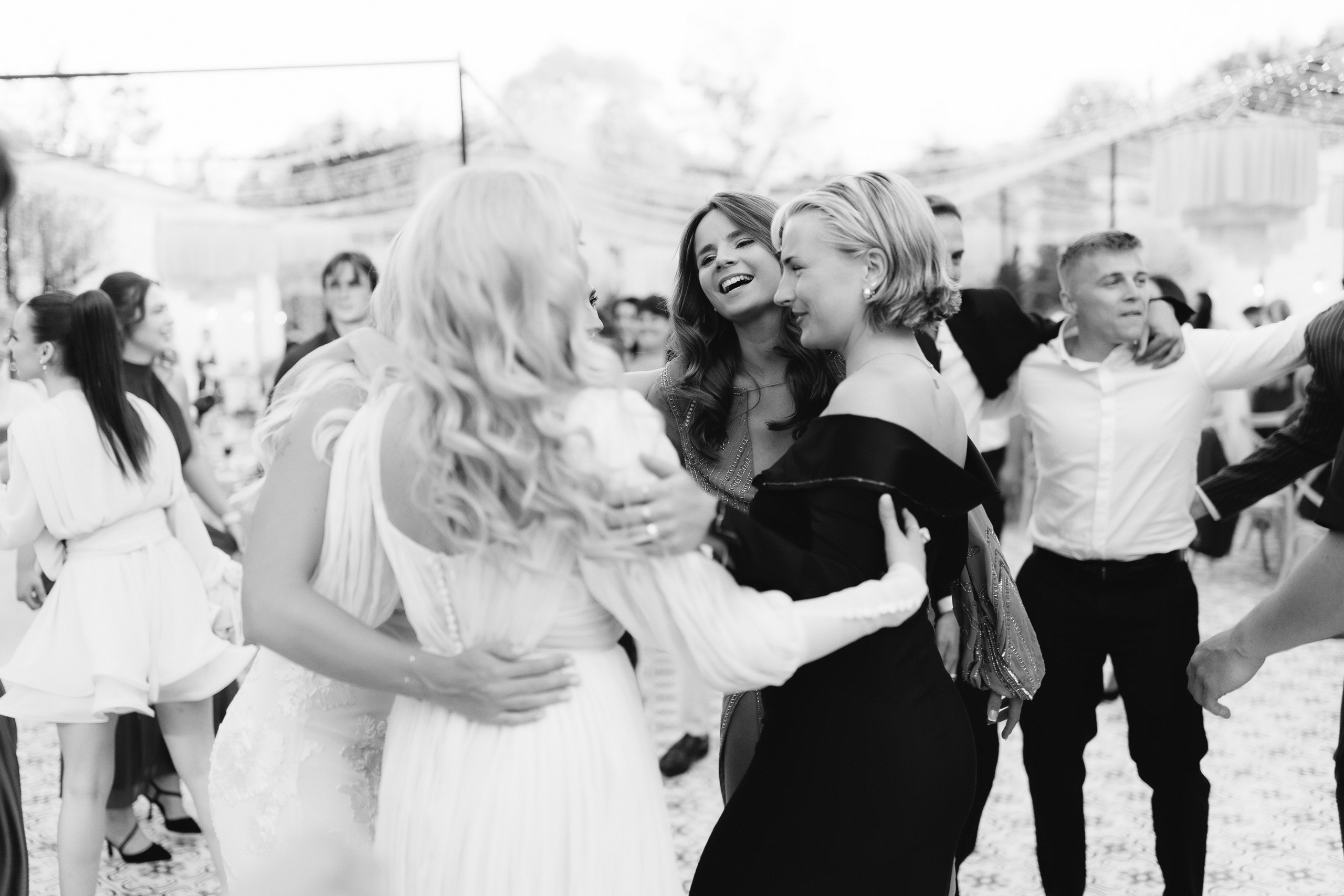 Dragoste povestită de noi. Servicii Foto Video în Chișinău și Europa ID-Brothers