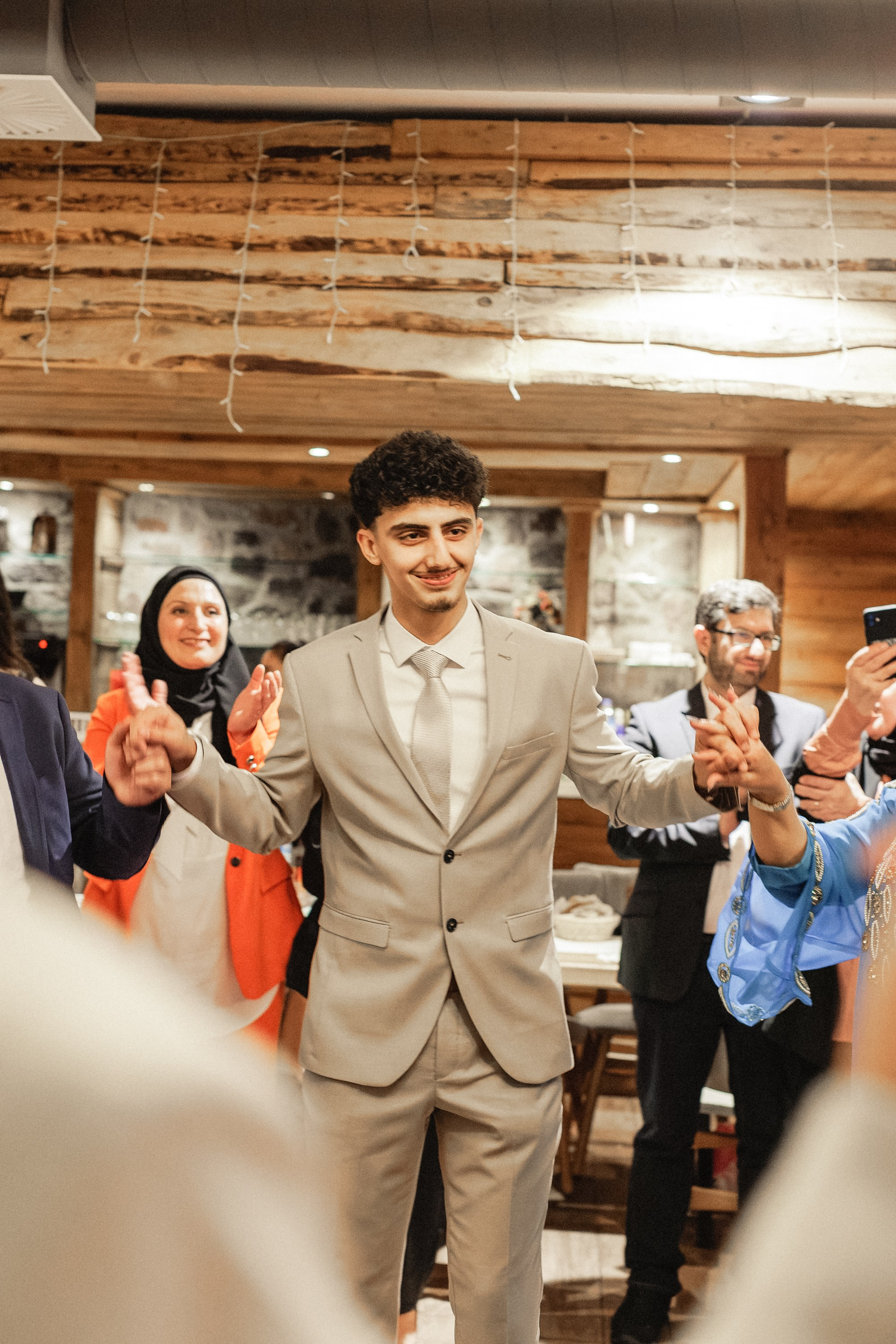 Hochzeitsfotografie im Harburger Stadtpark | Natürliche Idylle in Hamburgs Süden. Hochzeitsfotograf und Hochzeitsvideograf aus Hamburg | Roka21Film