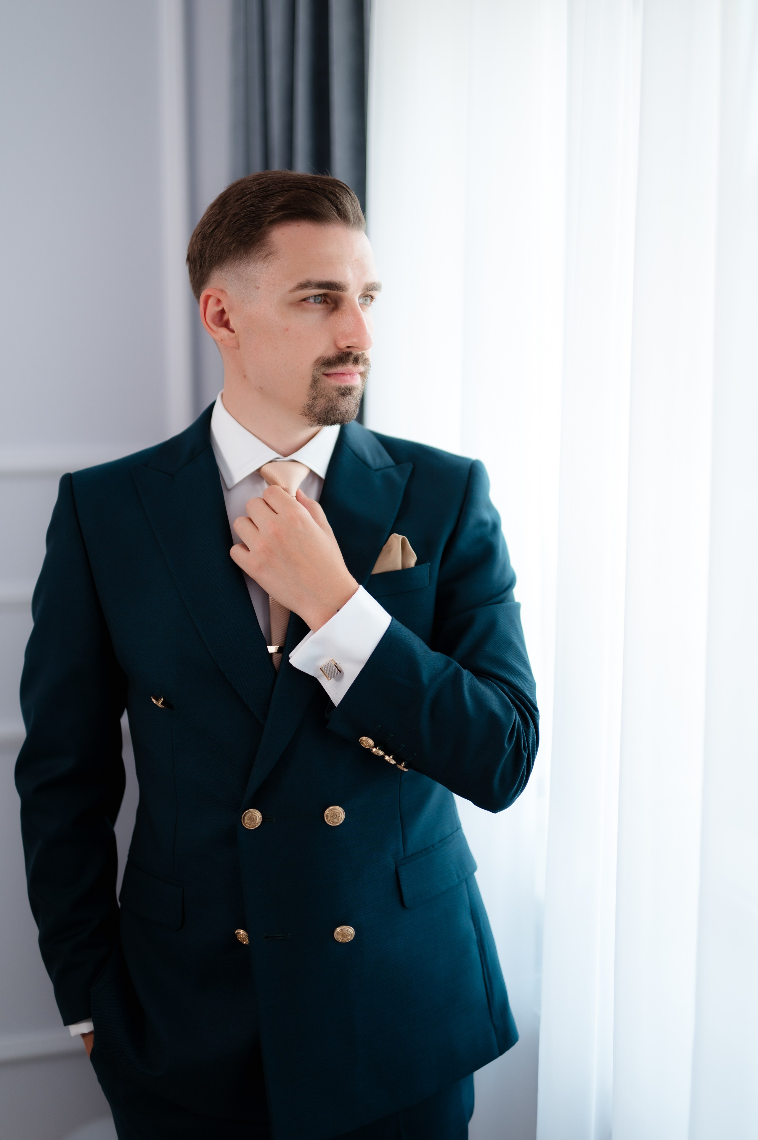 Mădălina + Alexandru | Crystal, Iași. FotoVizion Iași