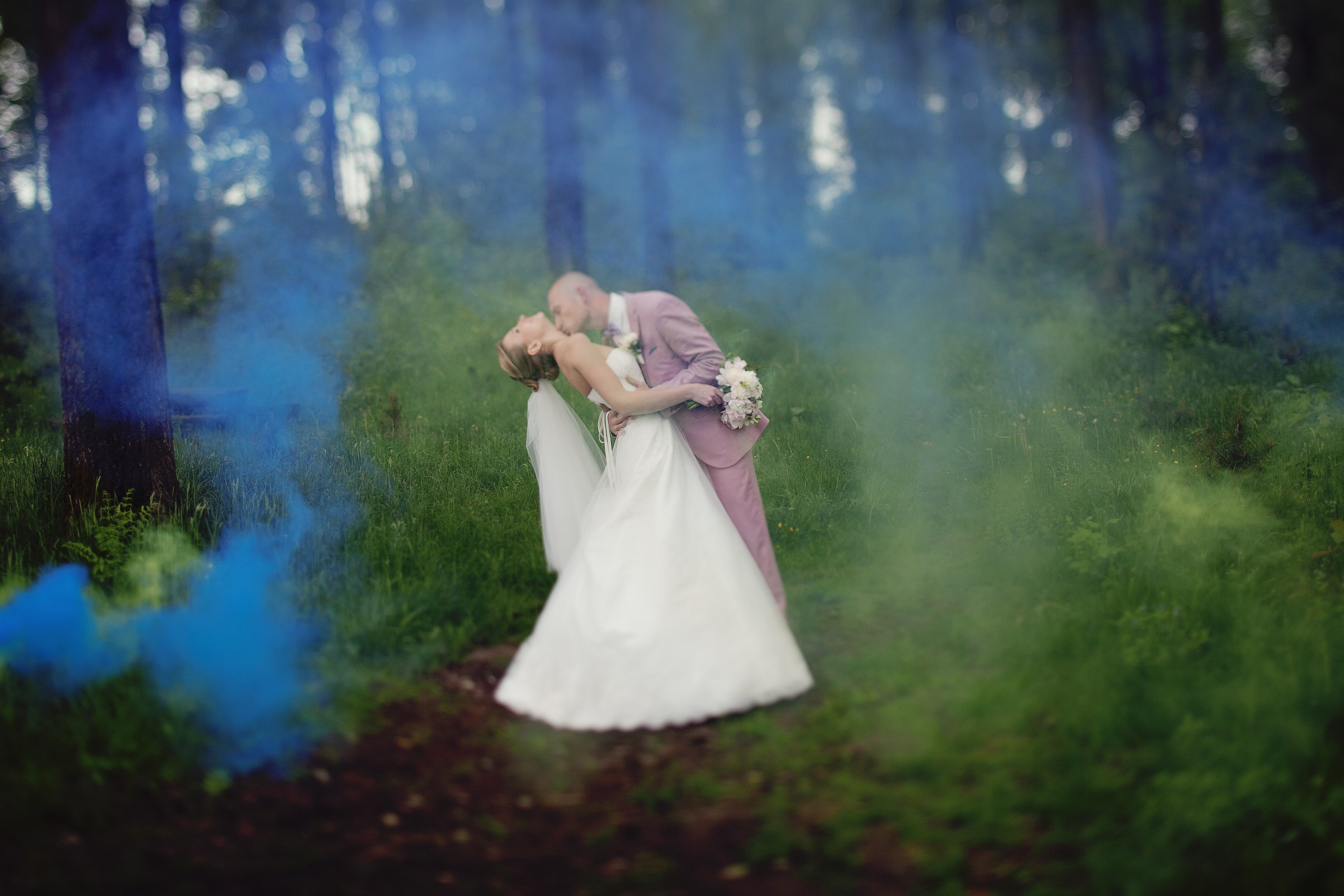 Robert & Andriana, Lviv. Denny Savon — Photographer in Santorini | Weddings, Love Stories & Flying Dress