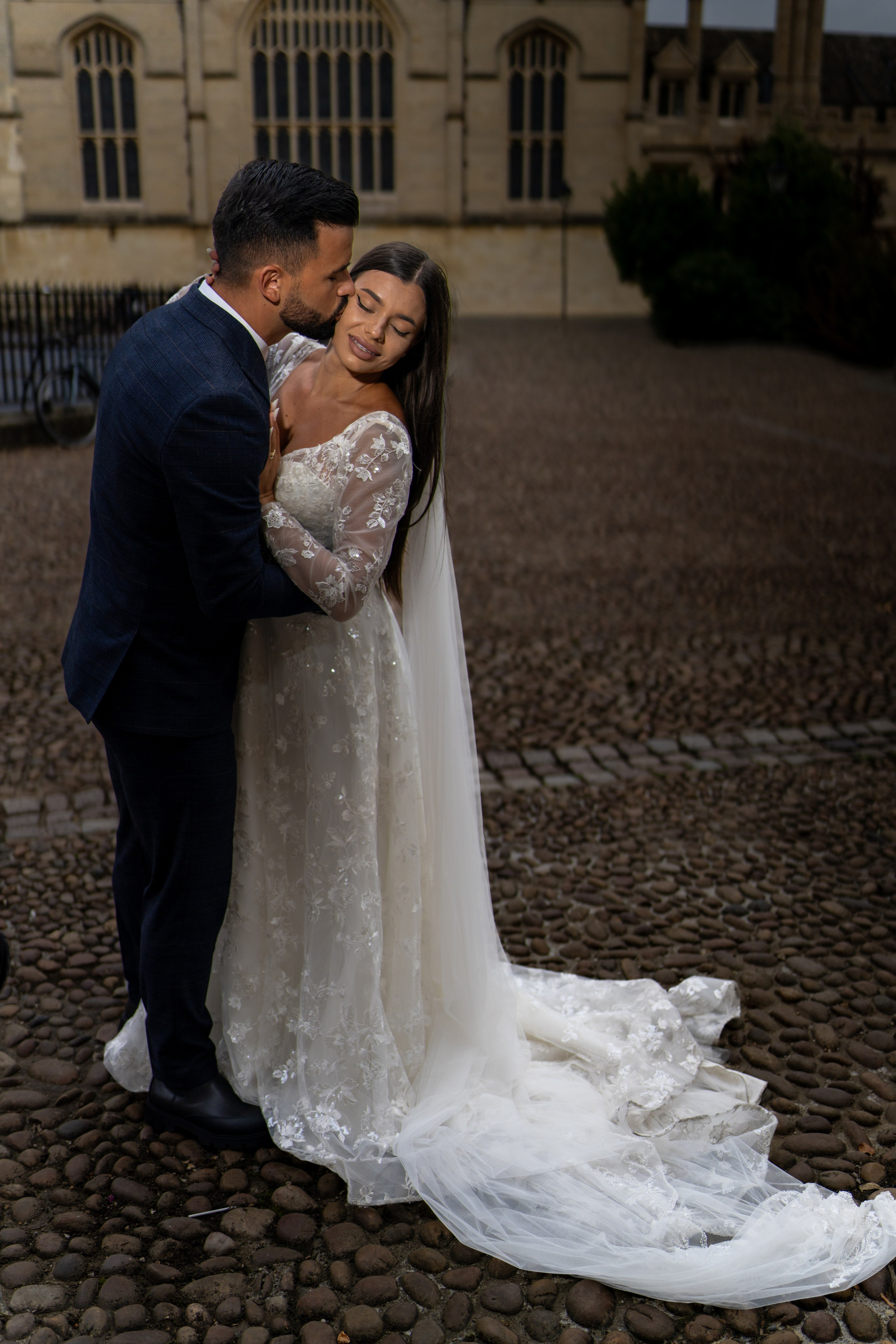 ANDREI & ANDREEA -trash the dress. Main