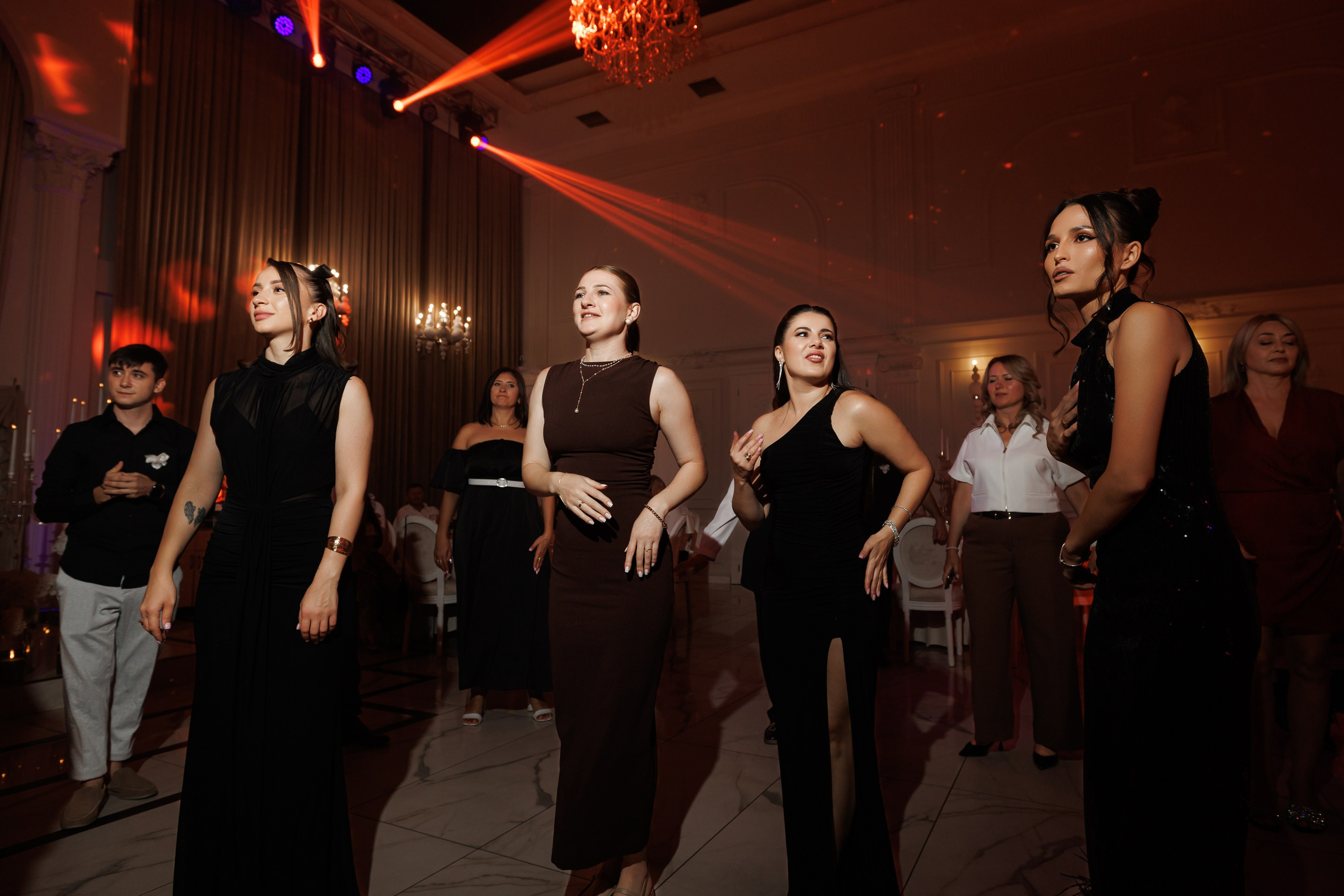 Fotograf nunta chisinau. Dinu Malancea. Dinumalancea.com — fotograf de nunta si familie. Moldova, Romania, UE