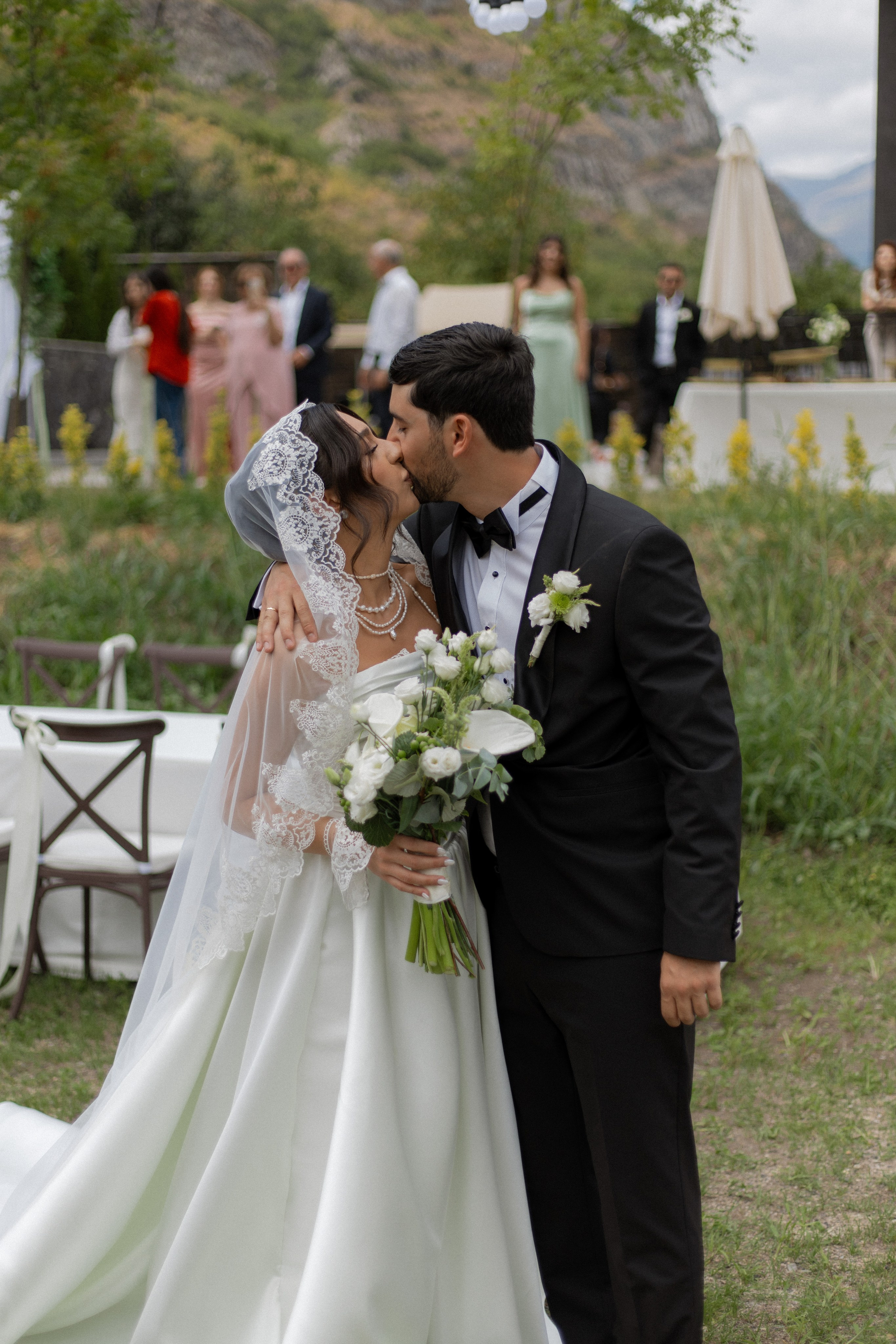 Arman and Lilit Wedding. Recnac | Wedding Photographer Yerevan