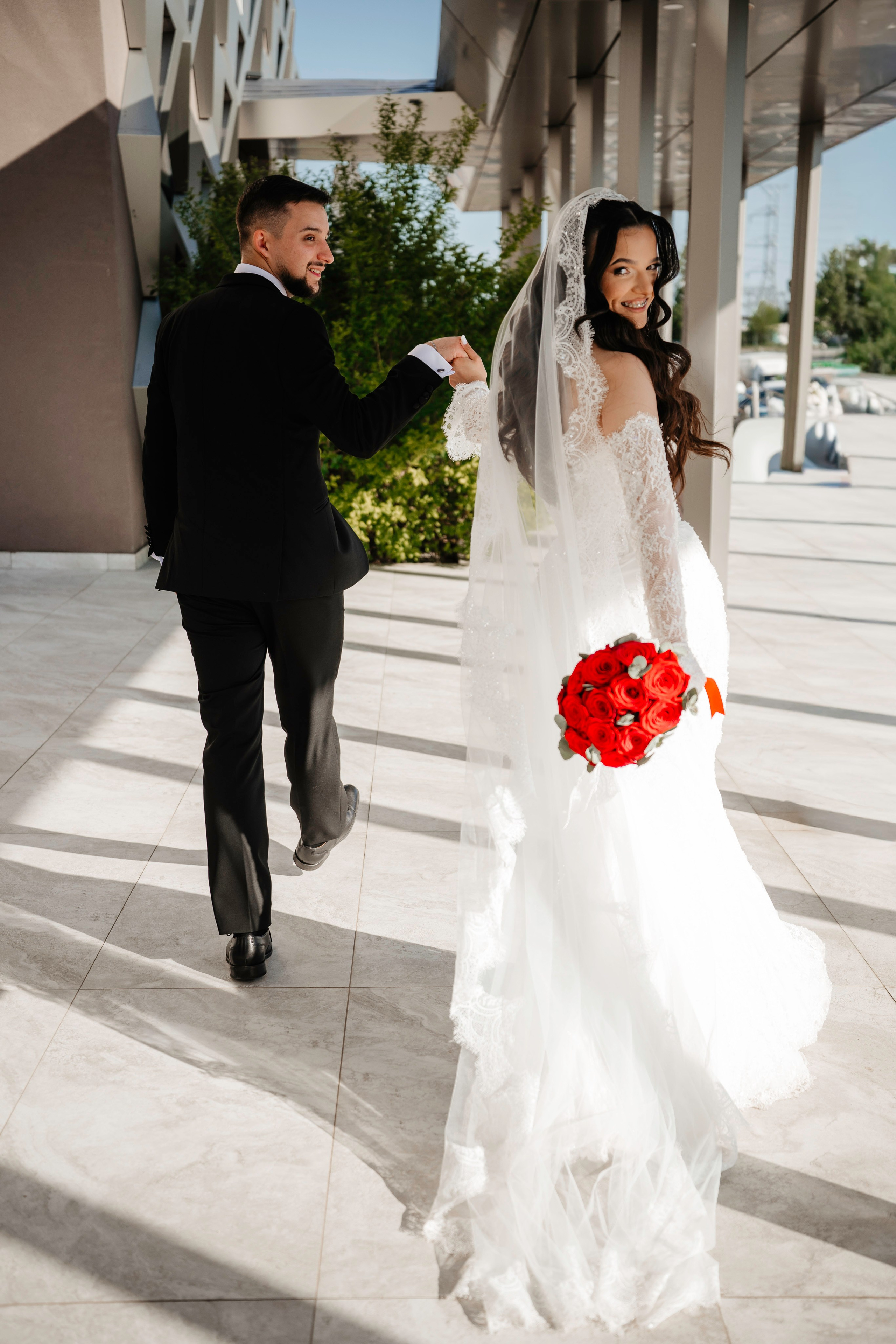 🤎 I o a n a & R o b e r t — Wedding Day Preview. Wedding & Family Photographer